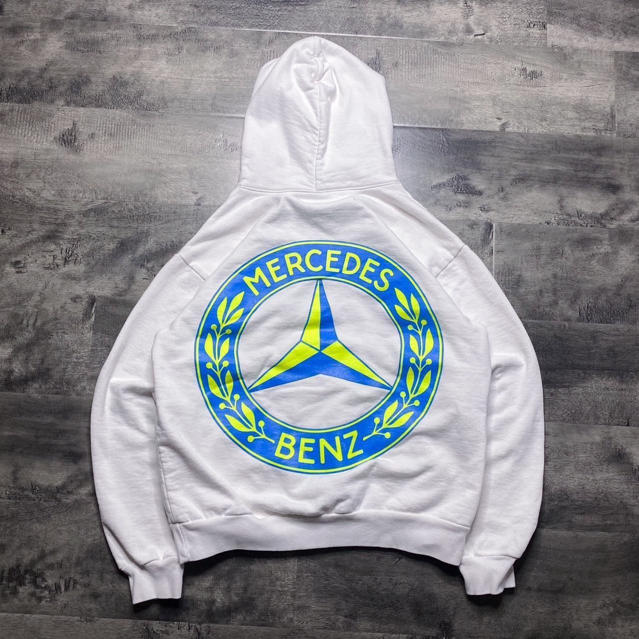 Mercedes While Heavyweight Graphic Hoodie T-Shirts, Sweatshirt | PodTeesHub.com