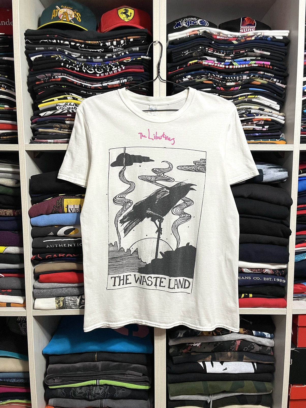 Band Tees Vintage The Libertines Wasteland Indie Rock Band T Shirt Hoodie, Sweatshirt | PodTeesHub.com