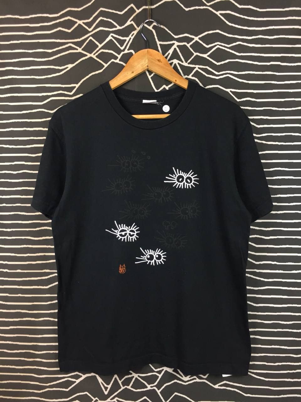 Anime Vtg Studio Ghibli My Neighbor Totoro Susuwatari Graphic Tee Hoodie, Sweatshirt | PodTeesHub.com
