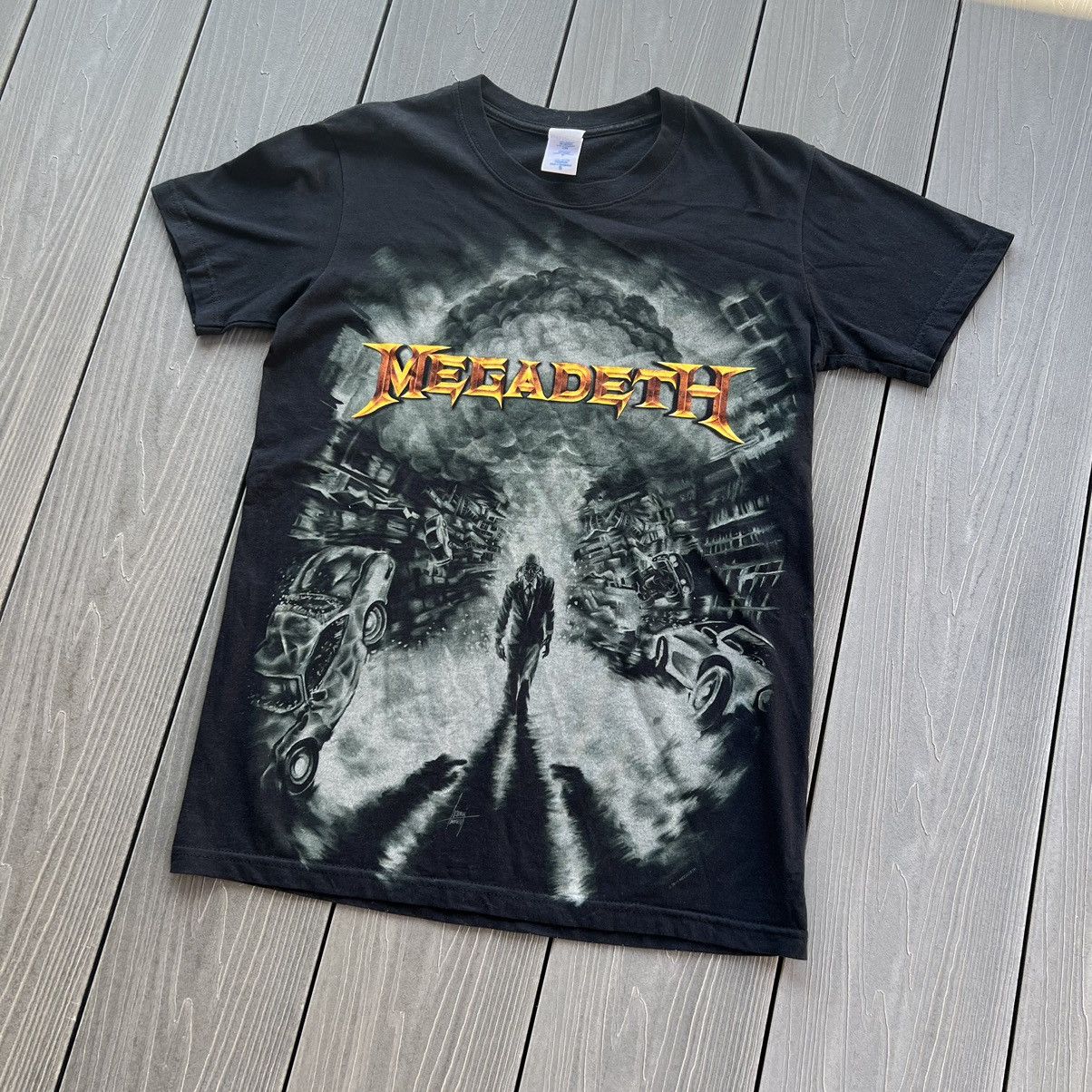 Megadeth 2011 Black Big Print Band Vintage T-Shirts, Hoodie, Sweatshirt