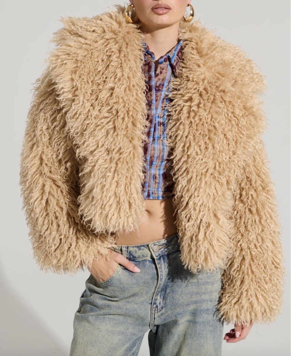 Akira Oversized Cropped Jojo Golden Faux Fur Coat T-Shirts, Hoodie, Sweatshirt | PodTeesHub.com