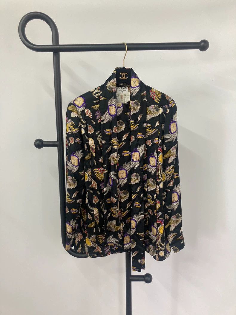 Chanel Vintage Black Silk Printed Shirt Dmc Hoodie, Sweatshirt | PodTeesHub.com