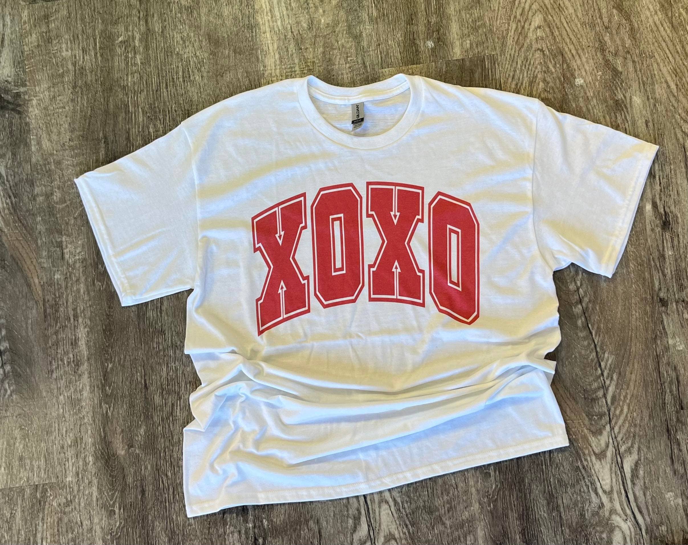 Xoxo Red Letters On White Tee Hoodie, Sweatshirt | PodTeesHub.com