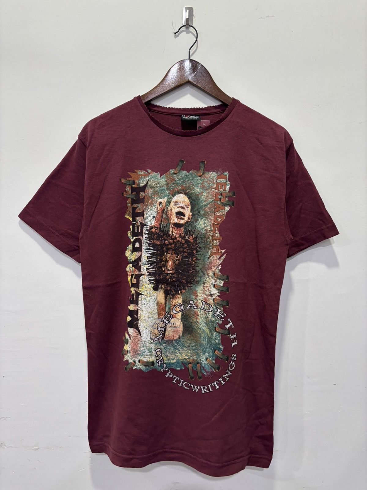 Vintage Megadeth World Tour 1997 Tshirt Hoodie, Sweatshirt | PodTeesHub.com
