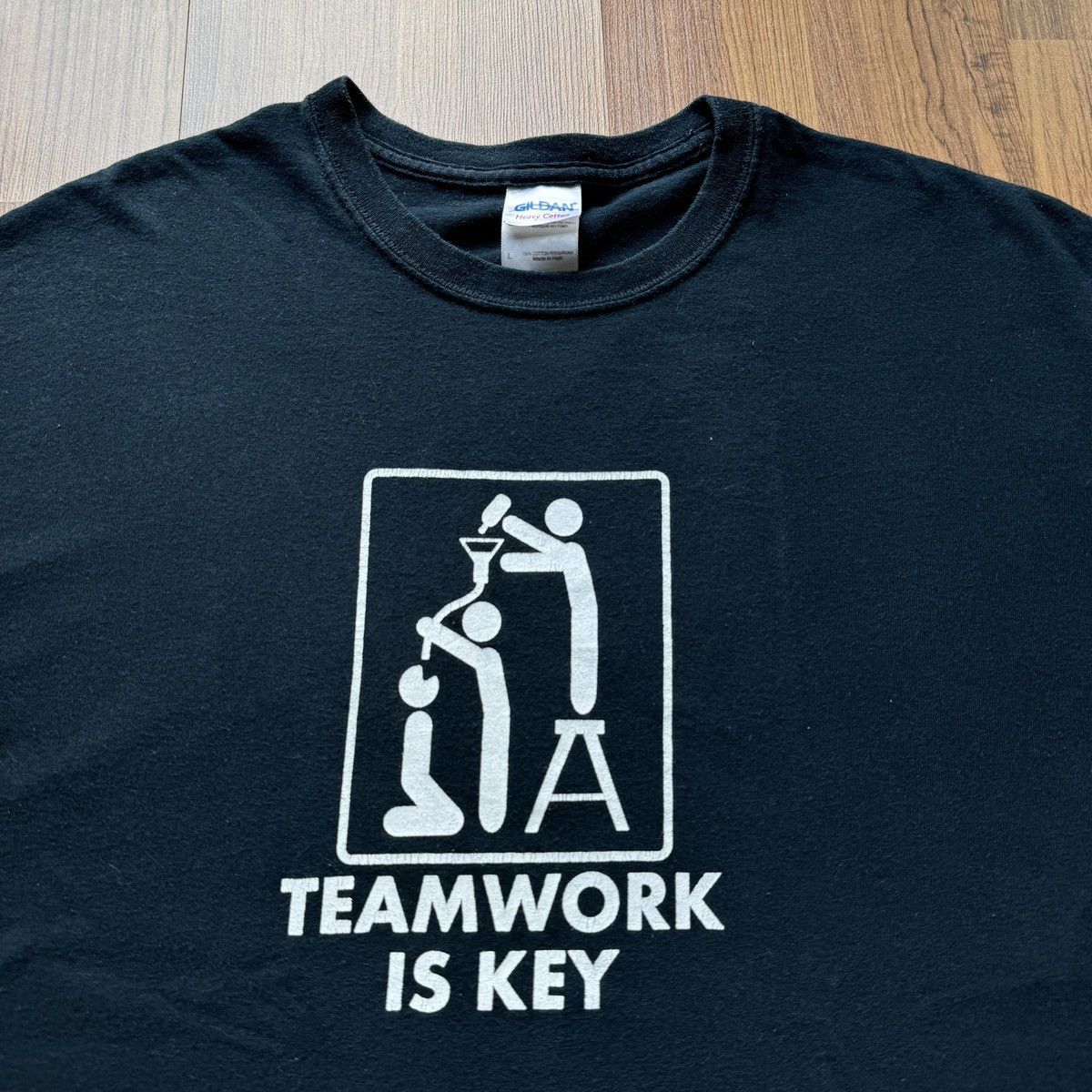 Vintage Teamwork Is Key Funny Tee Alcohol Drunk Quote Sentence Y2k Hoodie, Sweatshirt | PodTeesHub.com