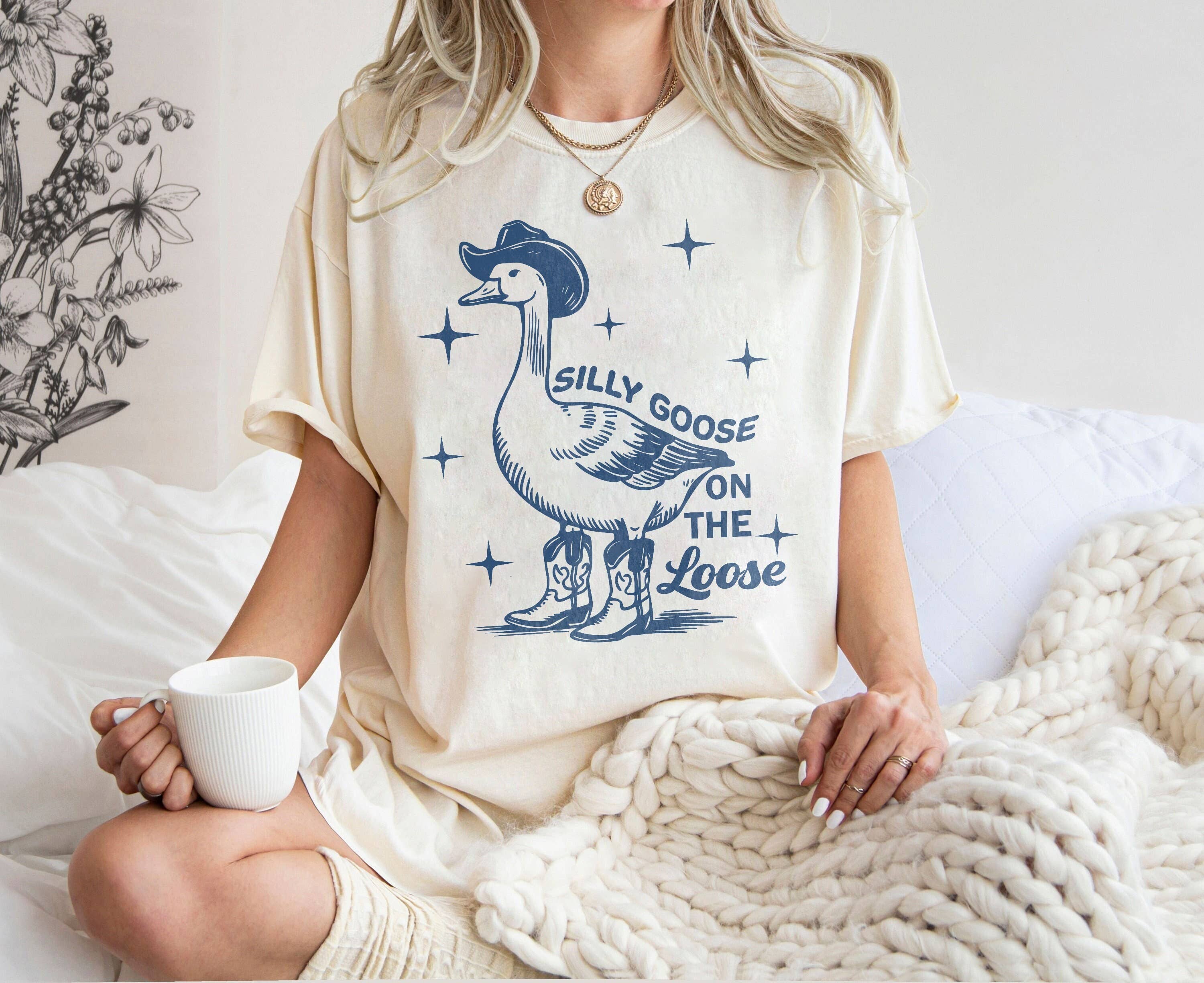 Comfort Colors Silly Goose On the Loose Funny Western Tee Hoodie, Sweatshirt | PodTeesHub.com