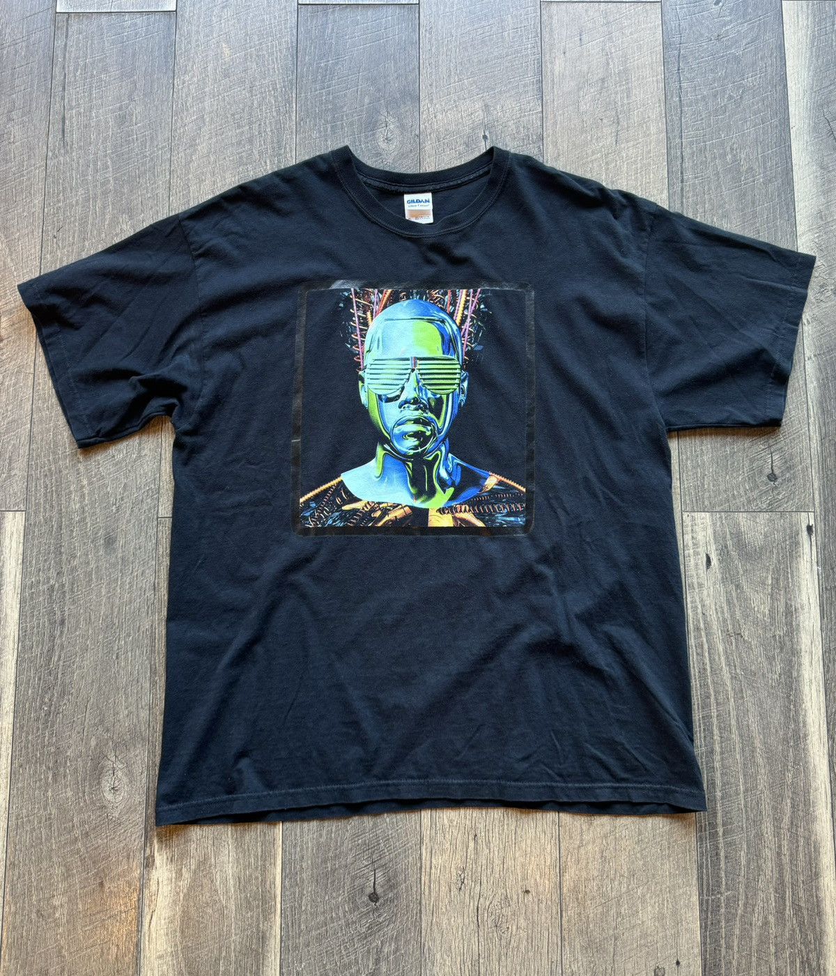 West Vintage Kanye West Glow In The Dark Tour Tee 2008 Xl Hoodie, Sweatshirt | PodTeesHub.com