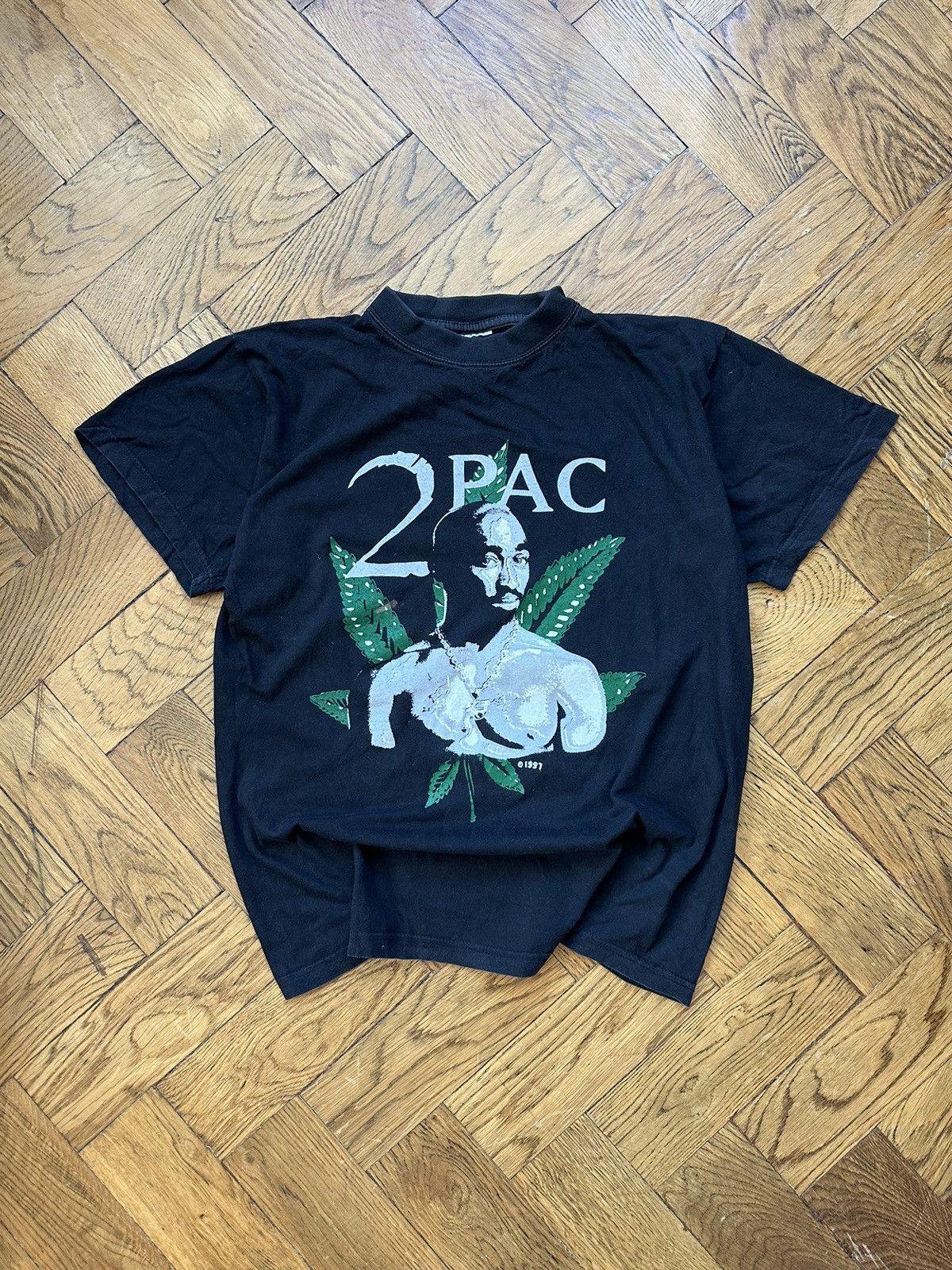 Vintage 2pac Tupac Shakur Vintage 90 S Rap T Shirt Hoodie, Sweatshirt | PodTeesHub.com