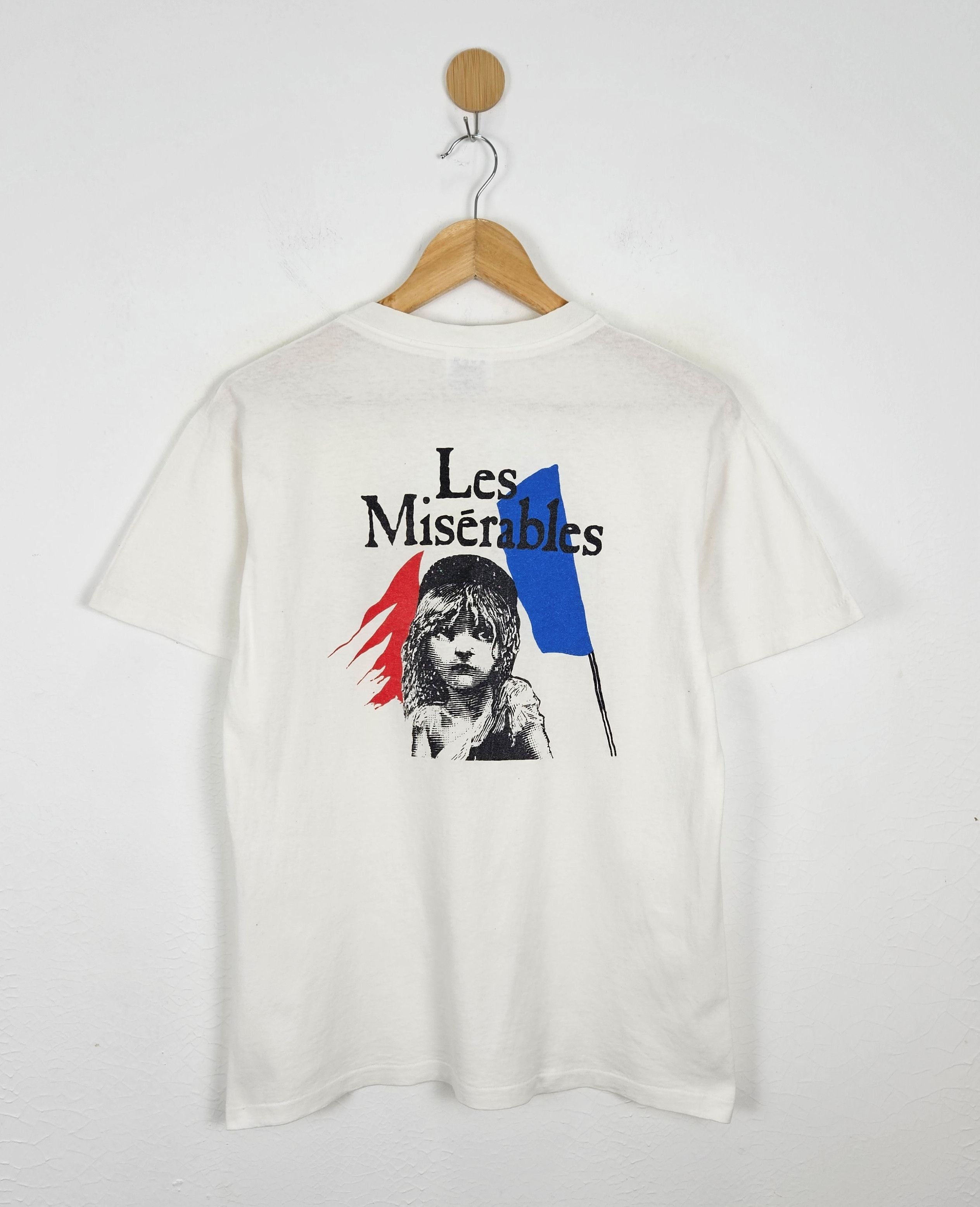 Vintage Les Miserables London 1986 Cmol Film Novel T-Shirts, Hoodie, Sweatshirt