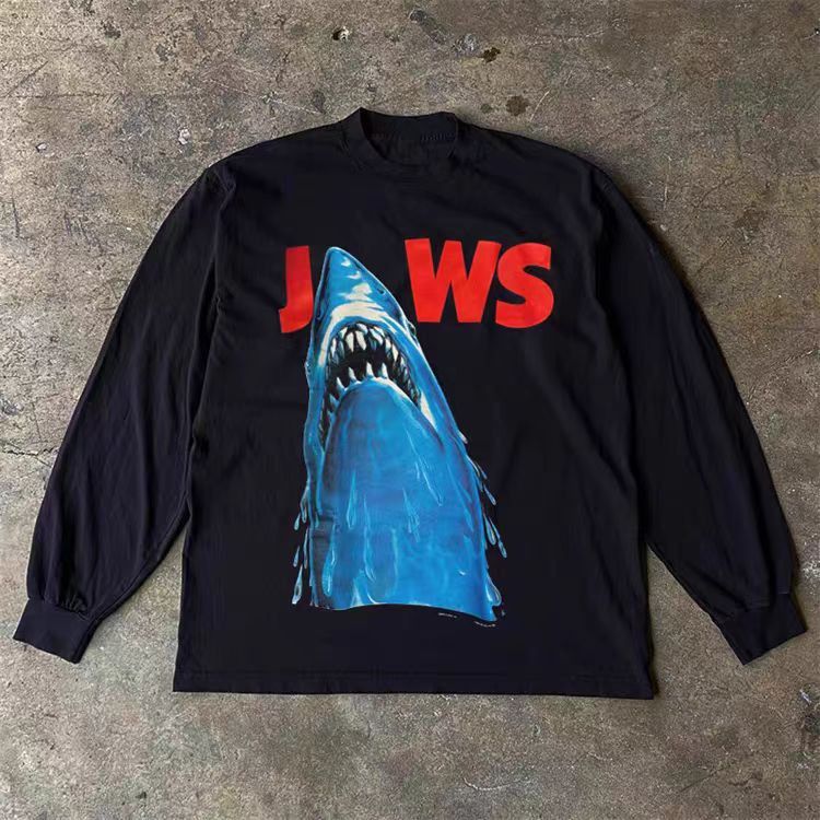 Vintage Black Retro Shark Print Long Sleeved T-Shirts, Hoodie, Sweatshirt