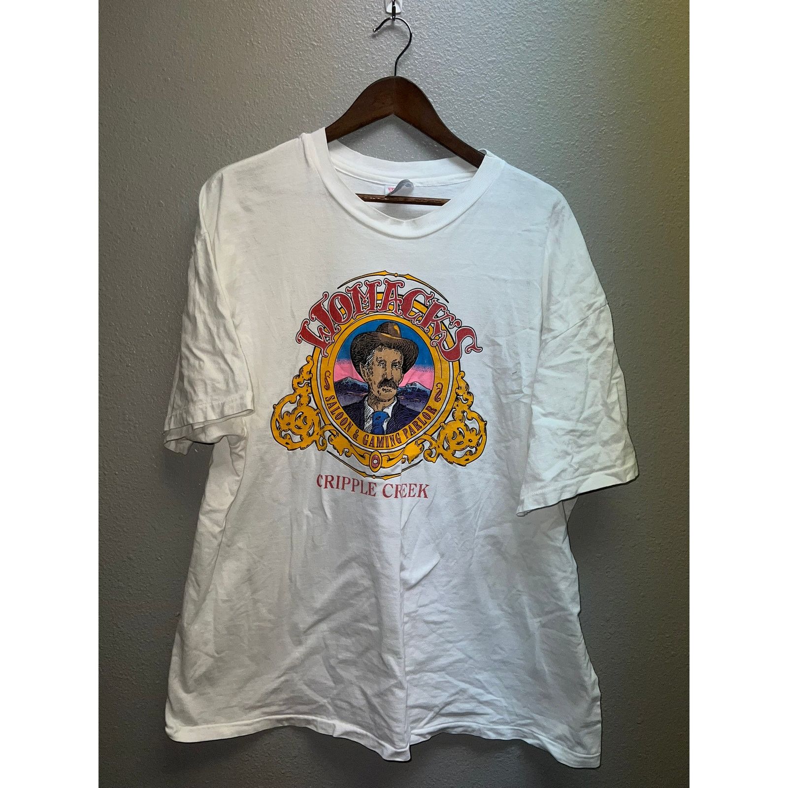 Hanes Vintage Casino Shirt Womacks Saloon Gaming Parlor 90s Xl Hoodie, Sweatshirt | PodTeesHub.com