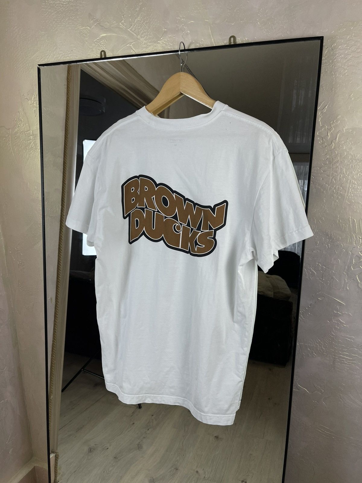 Carhartt Wip Brown Ducks Organic Cotton Heavy Graphic Tee Hoodie, Sweatshirt | PodTeesHub.com