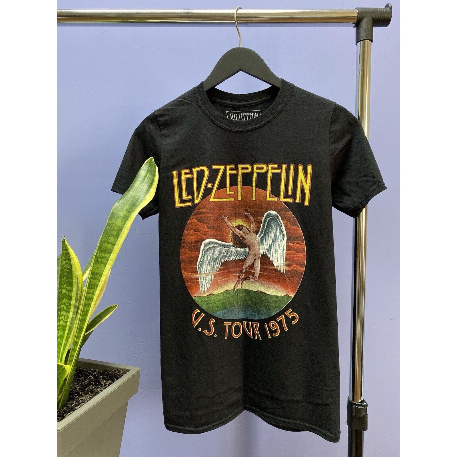 Zeppelin Led Zeppelin U S Tour 1975 Band T Shirt Size S Black Hoodie, Sweatshirt | PodTeesHub.com