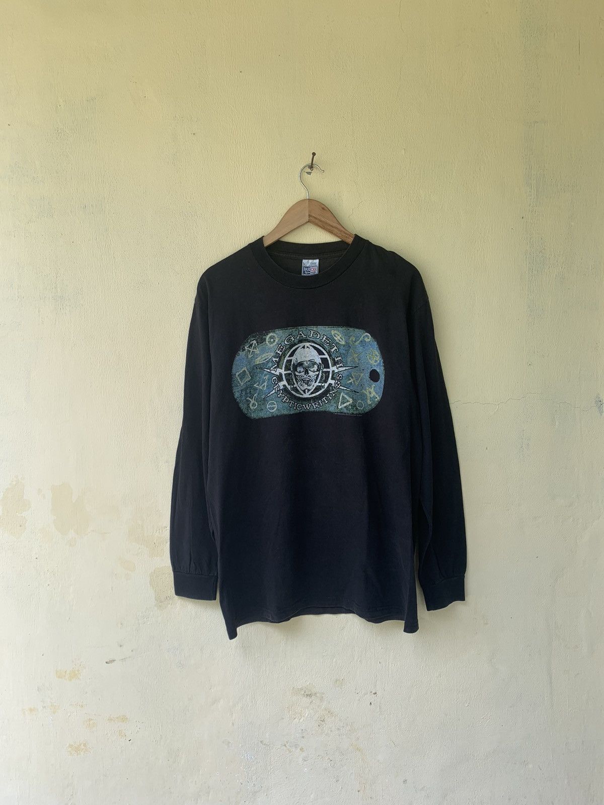 Vintage 90s Megadeth Crypticwritings World Tour 1997 T-Shirts, Hoodie, Sweatshirt | PodTeesHub.com