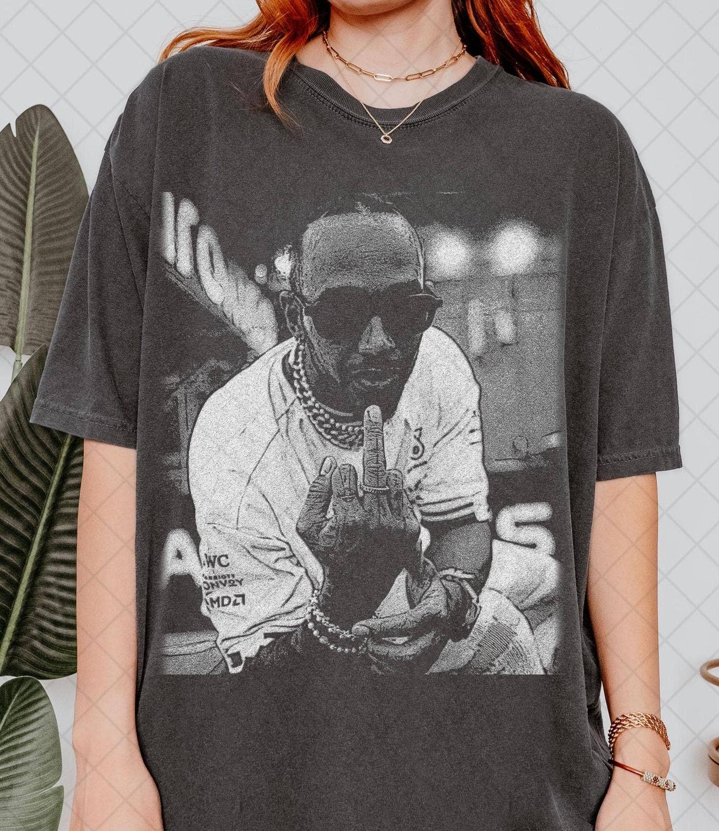 Vintage Lewis Hamilton Middle Finger Tee - Funny Gift Tshirt Hoodie, Sweatshirt | PodTeesHub.com