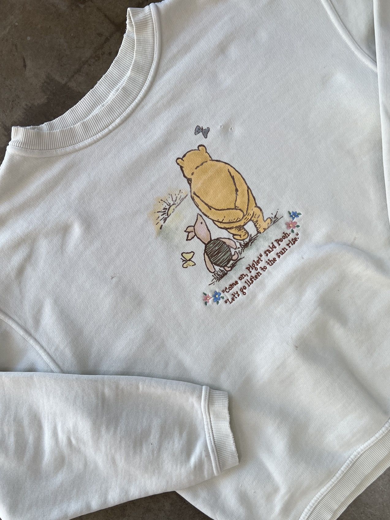 Vintage Winnie The Pooh Piglet Listen To Sunrise Crewneck Xl T-Shirts, Hoodie, Sweatshirt | PodTeesHub.com