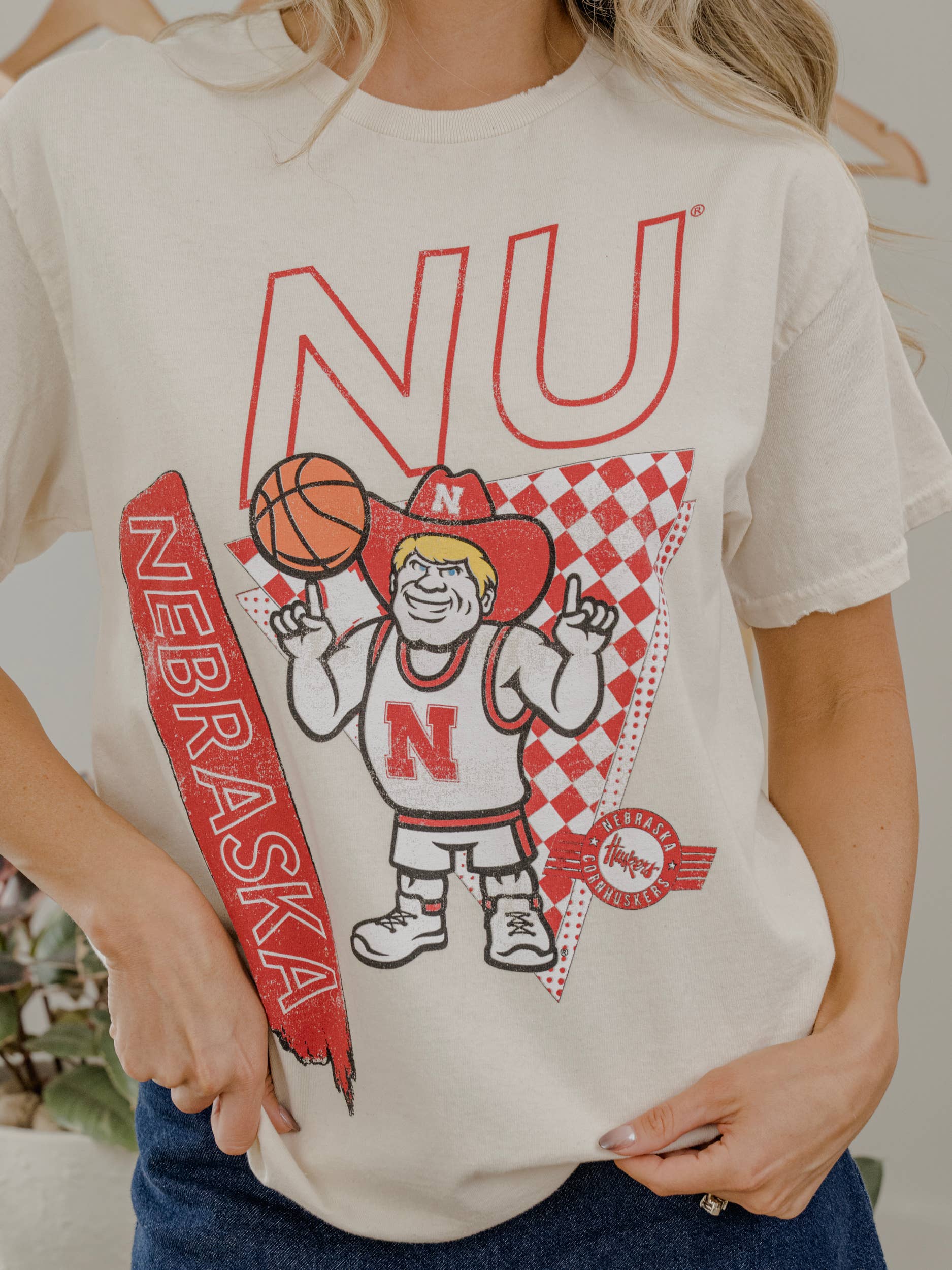 Nebraska Huskers Herbie Courtside Basketball Thrifted Tee Hoodie, Sweatshirt | PodTeesHub.com