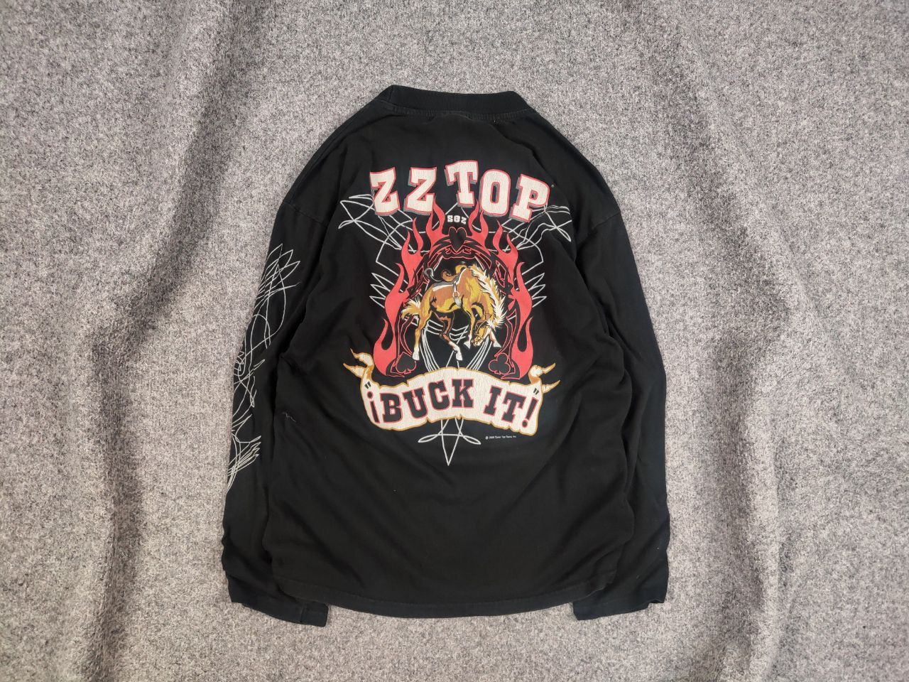 Band Tees Vintage Zz Top 2002 Buck In Tour T Shirt Longsleeve Hoodie, Sweatshirt | PodTeesHub.com