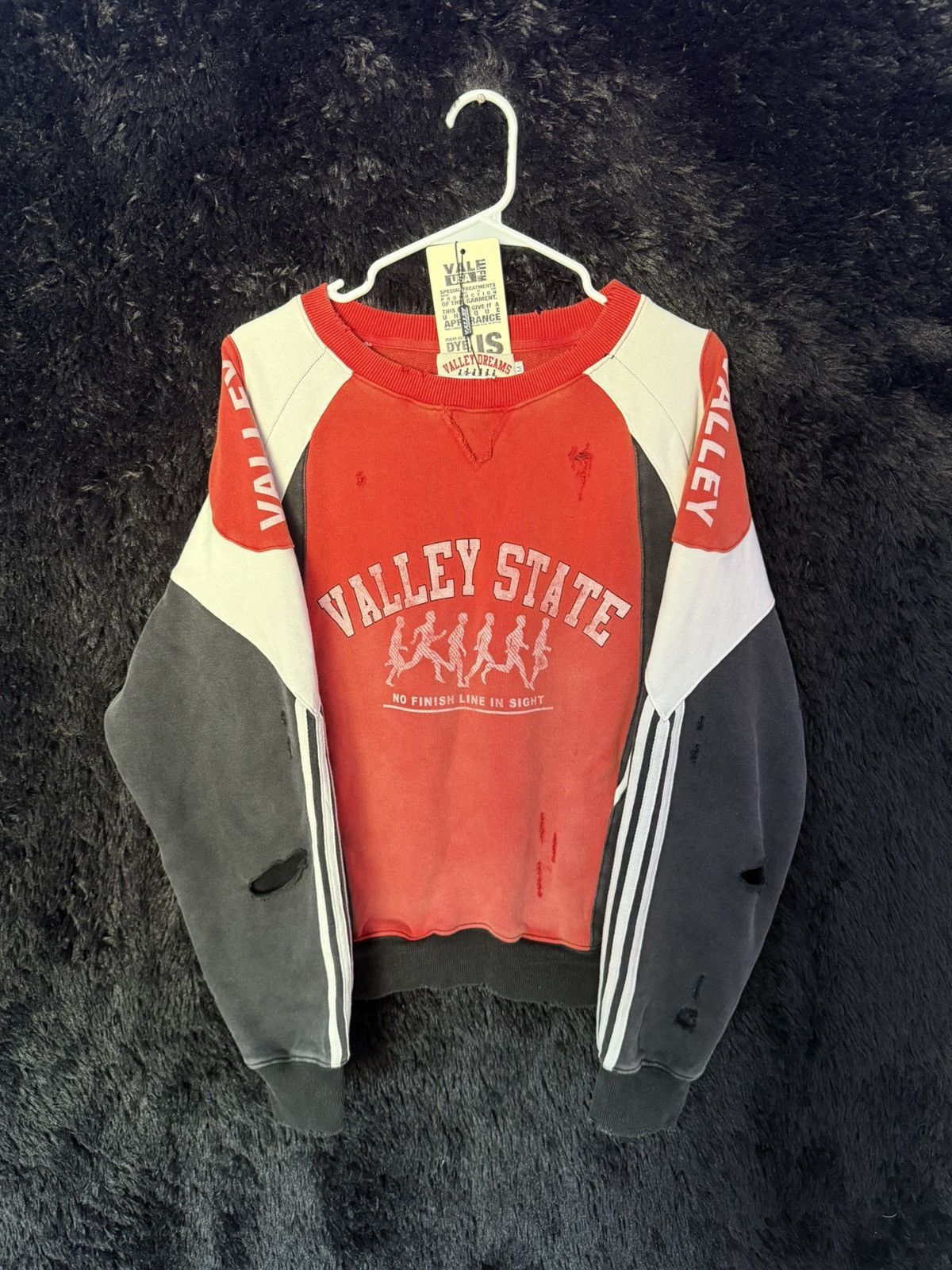 Vale State Crewneck Sz Medium T-Shirts, Hoodie, Sweatshirt | PodTeesHub.com