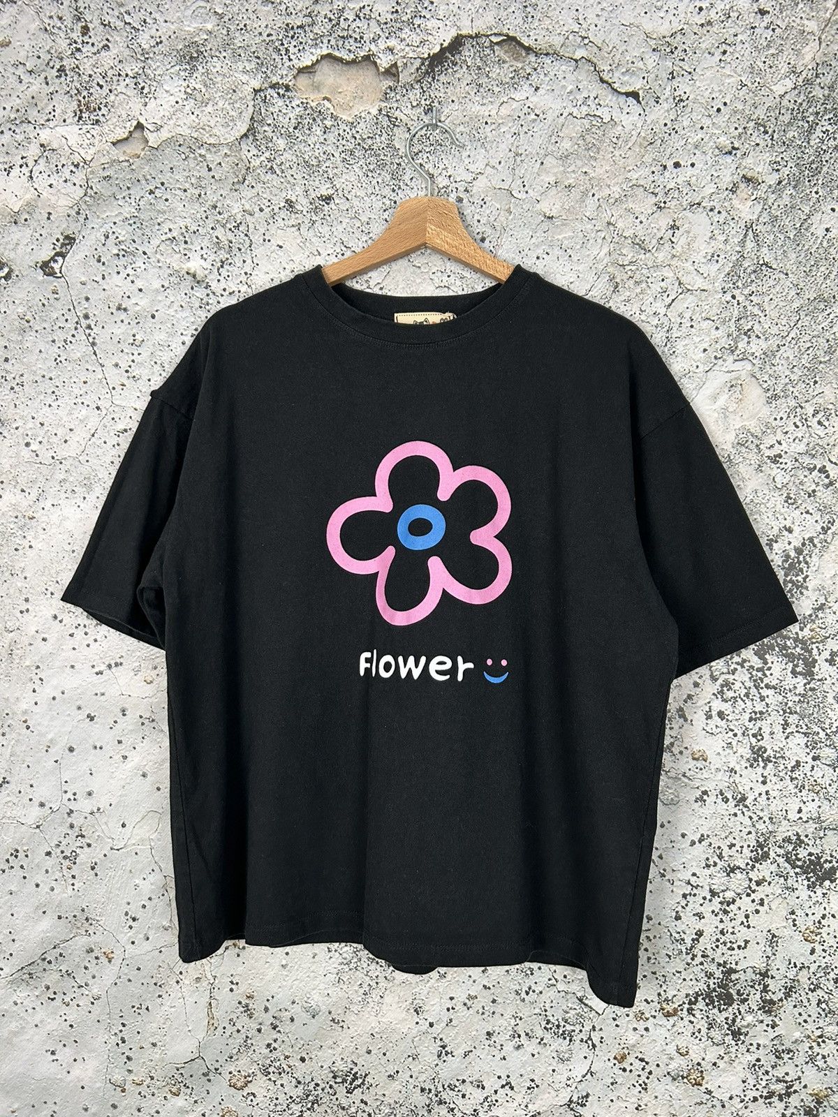 Vintage Flowers Graphic Tee 90s Boxy Hype Streetwear Hoodie, Sweatshirt | PodTeesHub.com