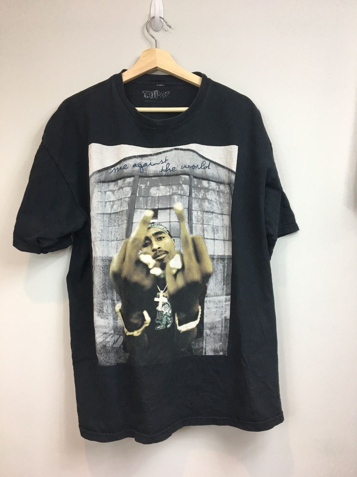 Vintage Tupac Fuck The World Vintage T Shirt Hoodie, Sweatshirt | PodTeesHub.com