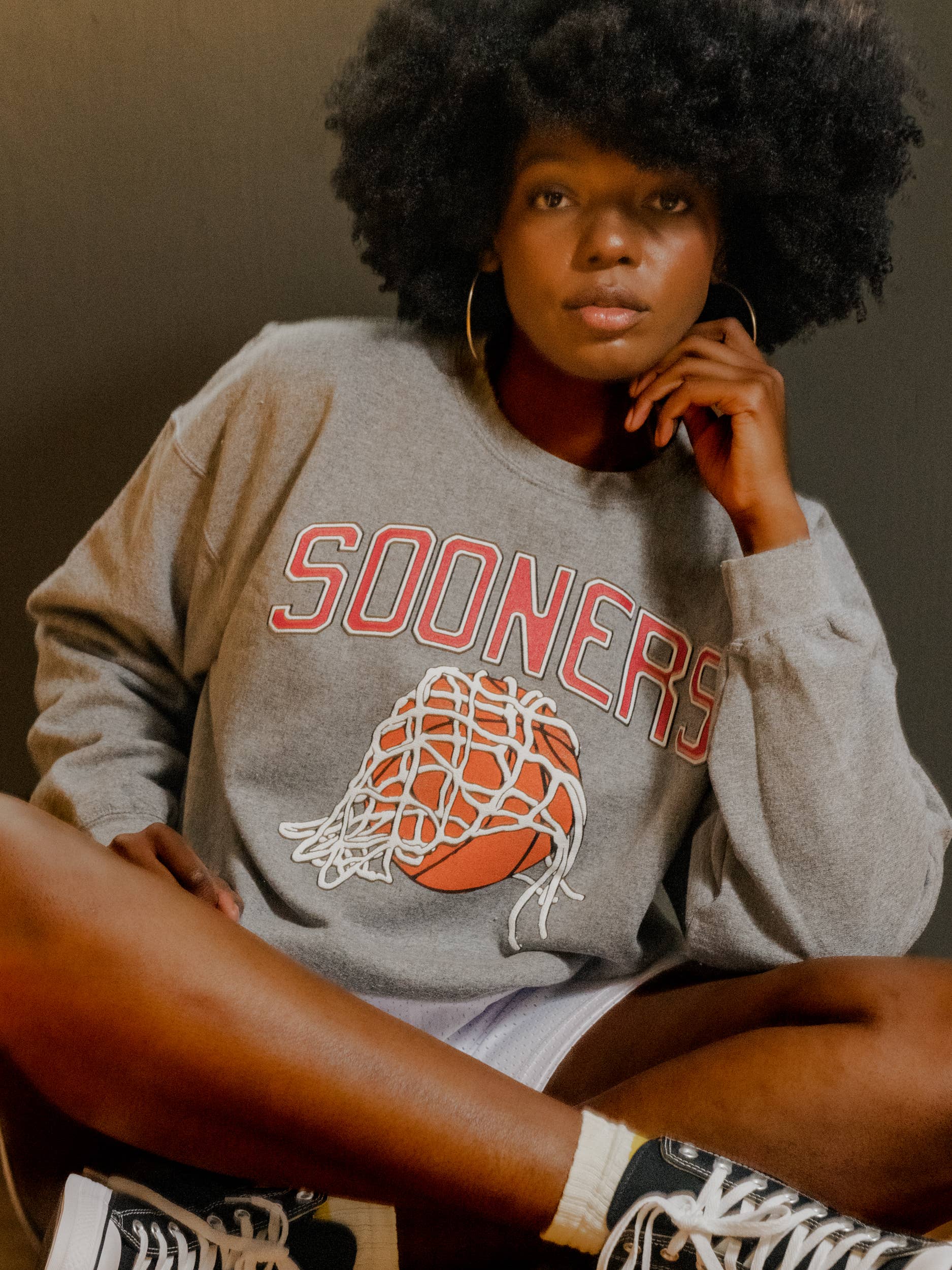 Ou Sooners Basketball Fling Puff Gray Thrifted Sweatshirt T-Shirts, Hoodie | PodTeesHub.com