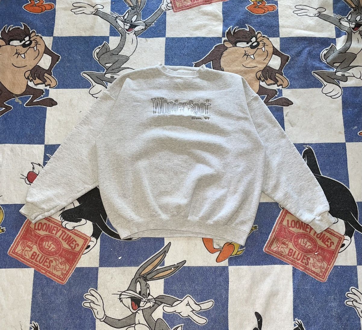 Vintage Wisconsin Sweatshirt T-Shirts, Hoodie | PodTeesHub.com