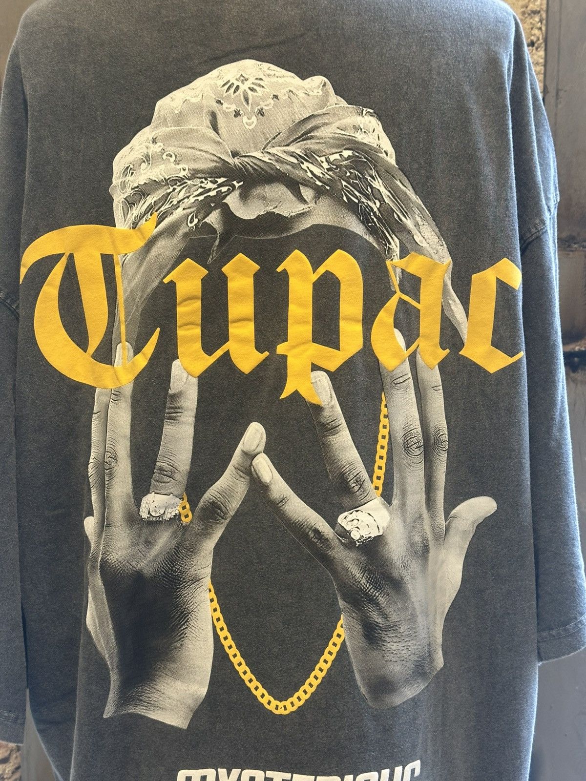 Other Oor Studio Berlin Tupac Japanese Brand T-Shirts, Hoodie, Sweatshirt | PodTeesHub.com