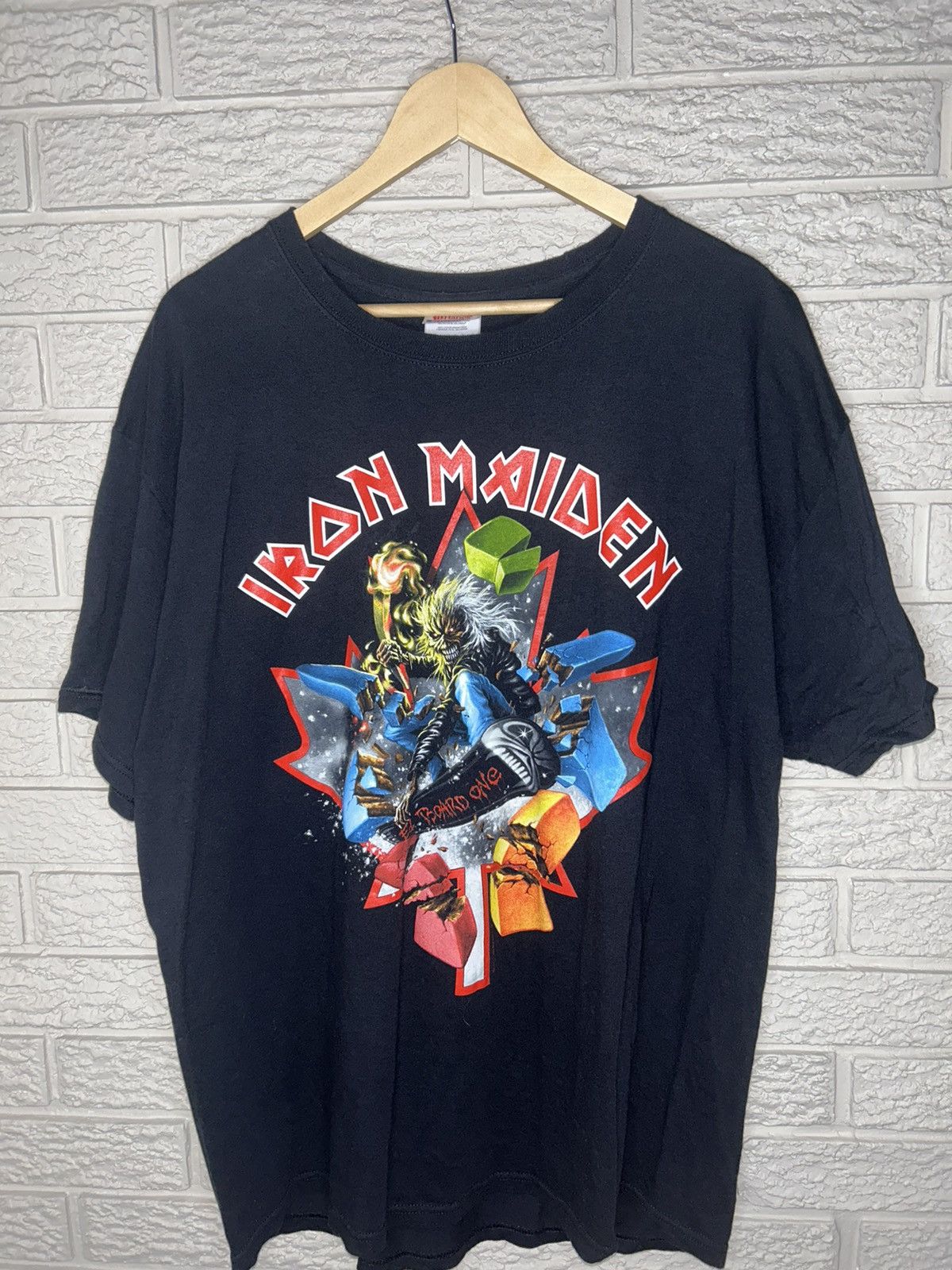 Iron Maiden X Vintage Vintage Iron Maiden 2010 The Final Frontier Tour T Shirt Hoodie, Sweatshirt | PodTeesHub.com