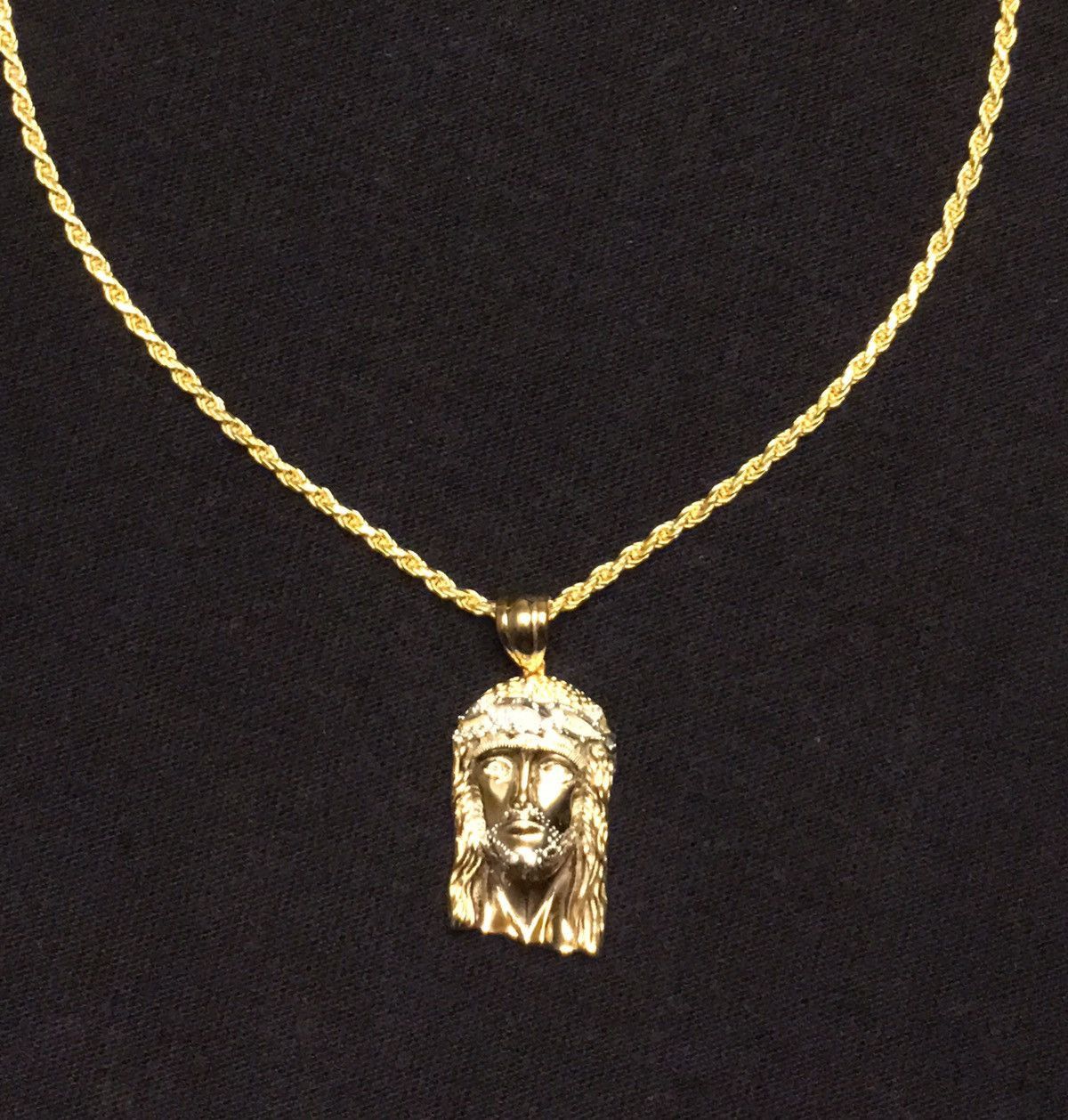 Other Gold Chain Rope Chain 20in 2mm And Gold Jesus Piece Head T-Shirts, Hoodie, Sweatshirt | PodTeesHub.com