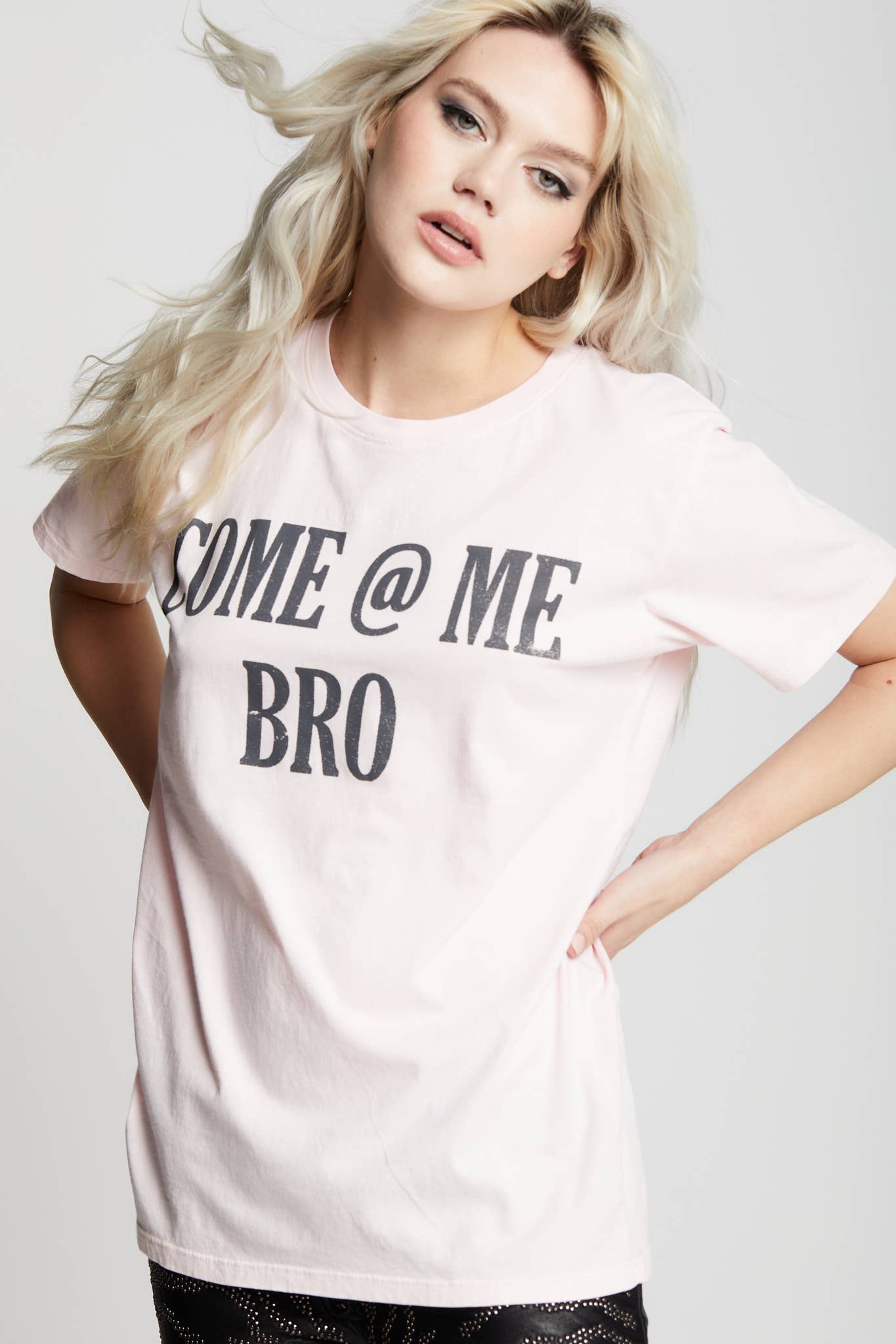 2130 - Come @ Me Boyfriend Tee Hoodie, Sweatshirt | PodTeesHub.com
