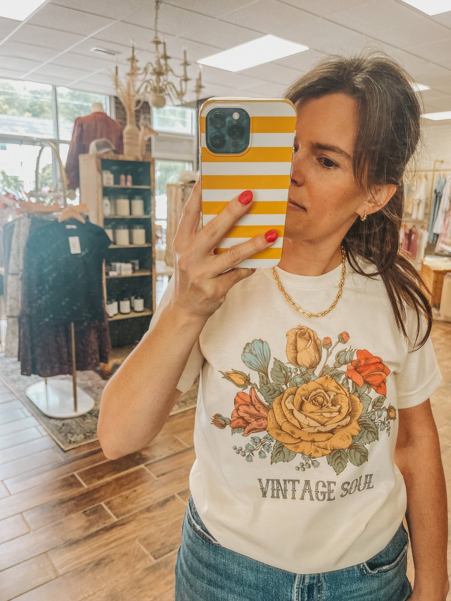 Vintage Soul Floral Retro Graphic Tees Botanical Women's Tee Hoodie, Sweatshirt | PodTeesHub.com