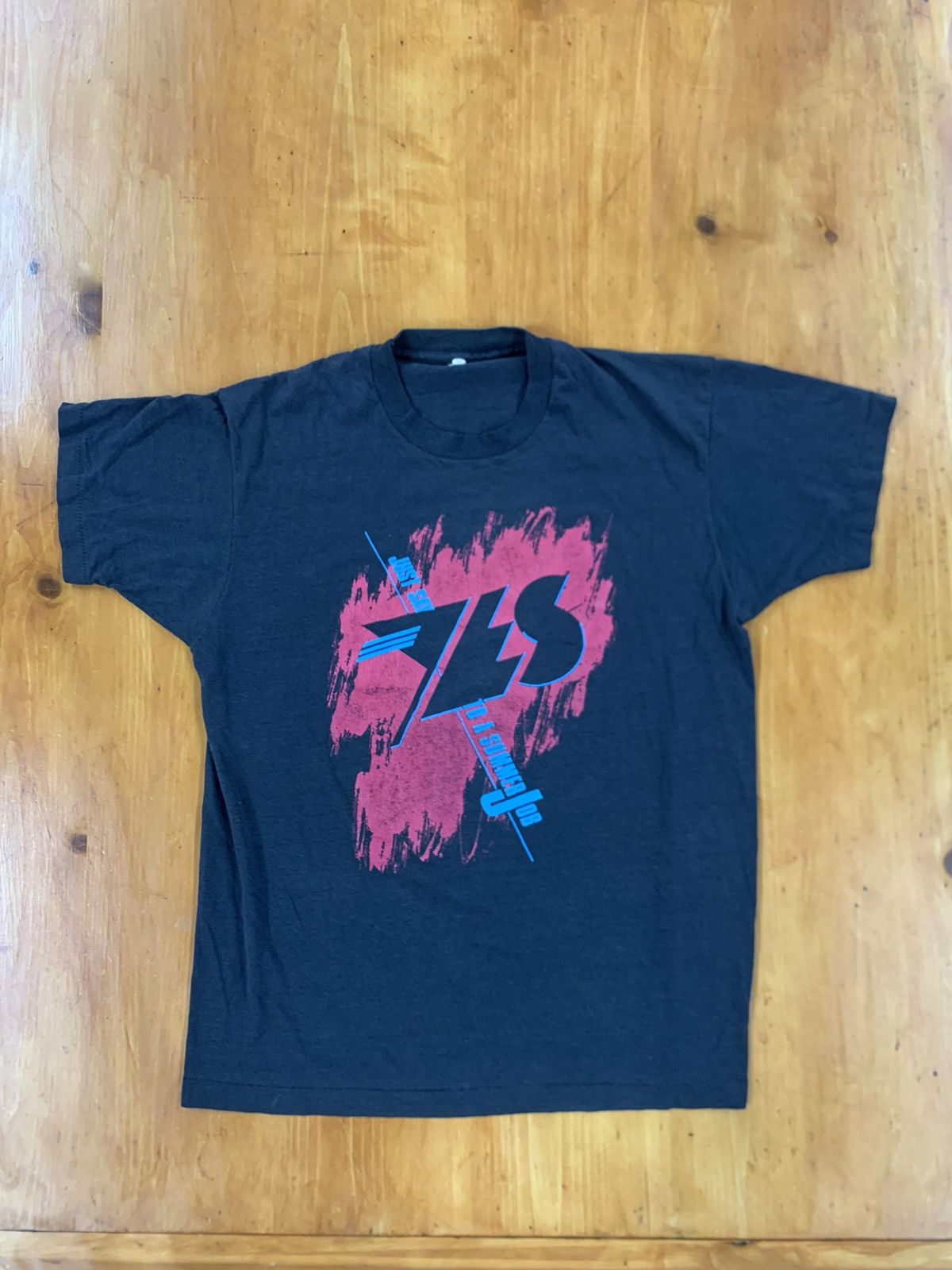 Vintage 1990s Yes Summer Job Band Tee Hoodie, Sweatshirt | PodTeesHub.com