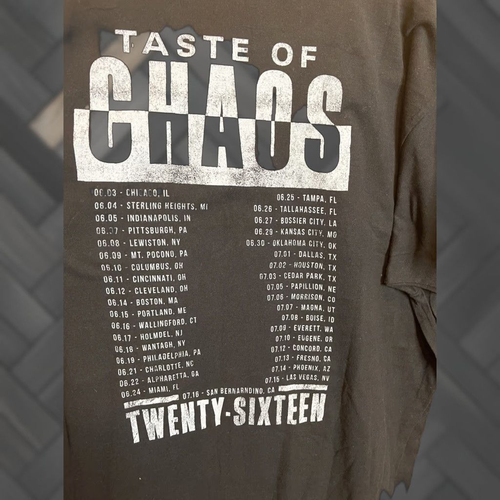 Vintage Taste Of Chaos 2016 Tour T Shirt Men 2xl Black Double Sided Music Rock Shirt Hoodie, Sweatshirt | PodTeesHub.com