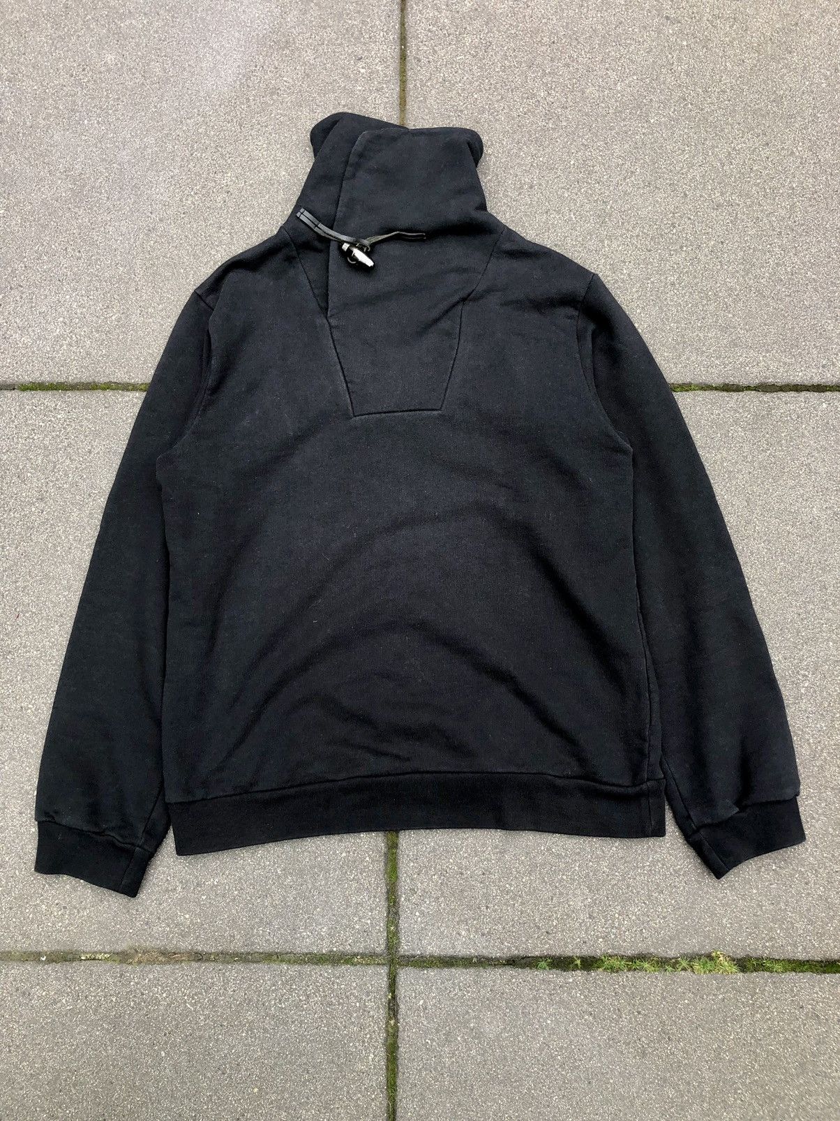 Simons Raf Simons Aw06 Funnel Shawl Neck Toggle Hoodie T-Shirts, Sweatshirt | PodTeesHub.com