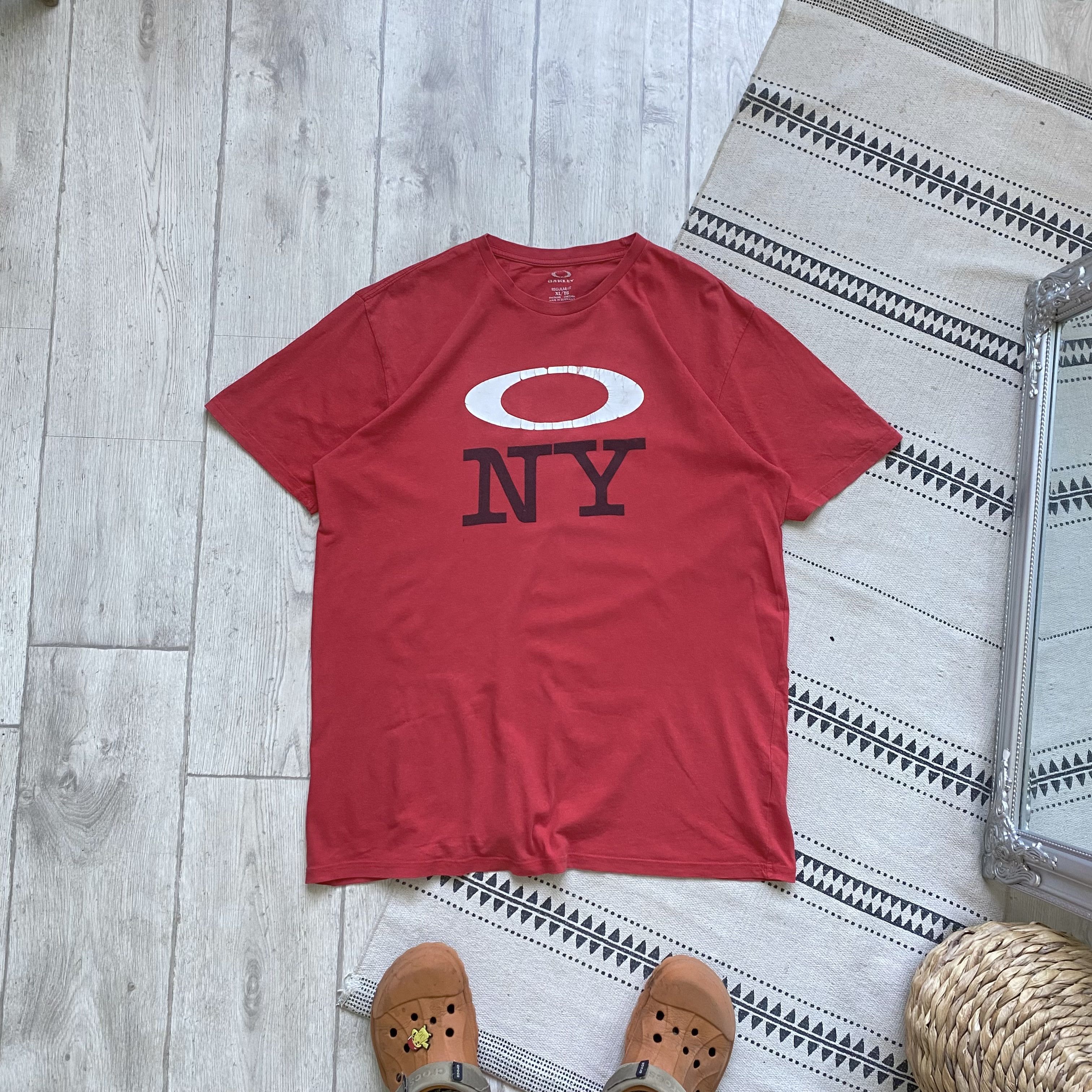 Vintage Faded Oakley Tee Y2k I Love Ny New York Hoodie, Sweatshirt | PodTeesHub.com