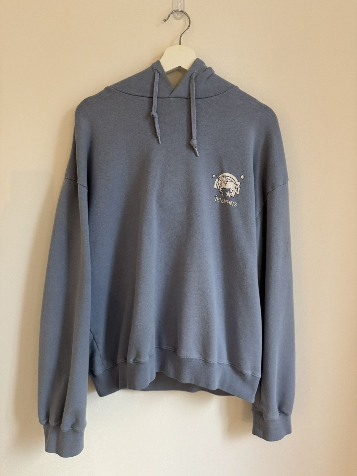 Vetements Unicorns And Rainbows Hoodie T-Shirts, Sweatshirt | PodTeesHub.com