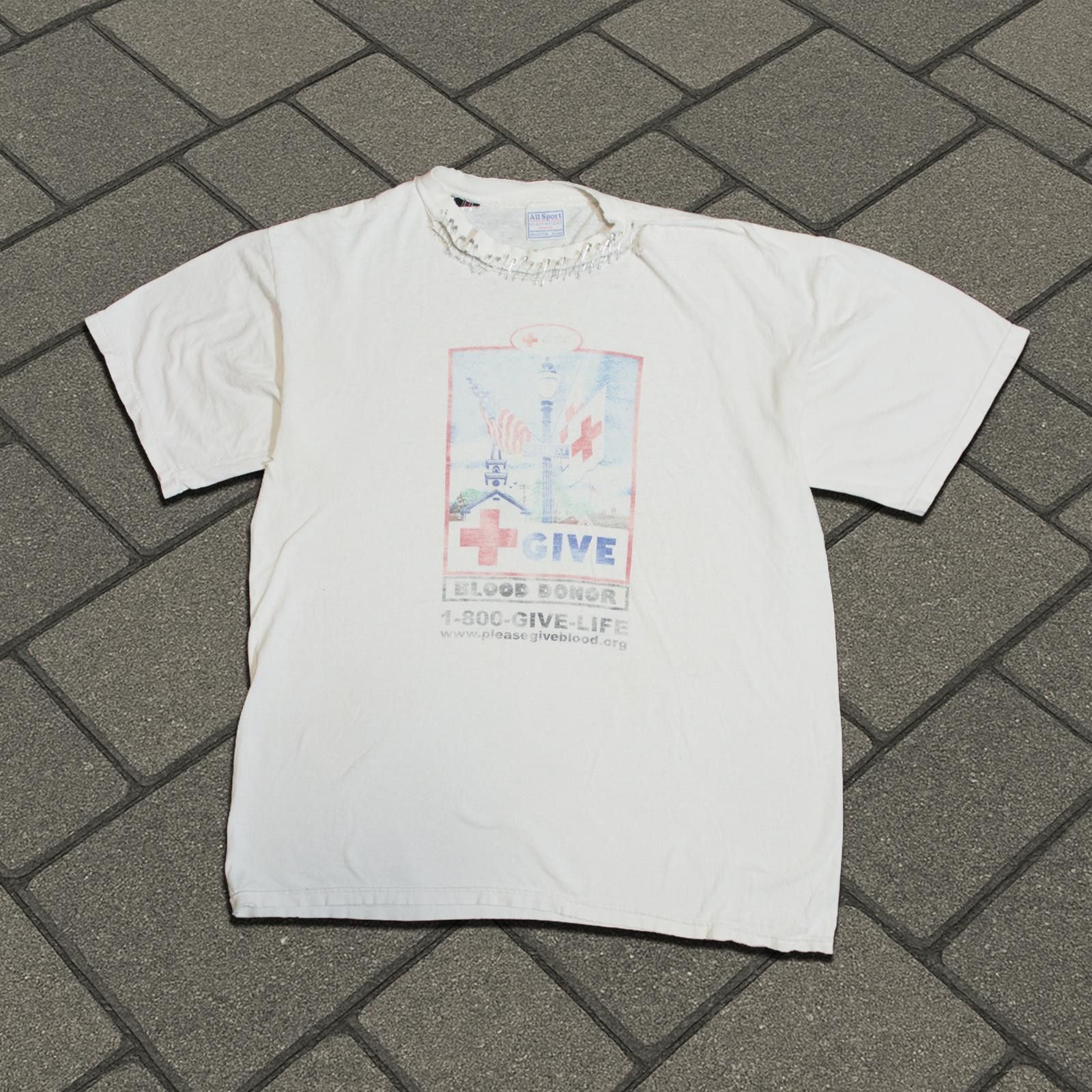 Vintage 80 S Red Cross Blood Donor Thrashed Tee Hoodie, Sweatshirt | PodTeesHub.com