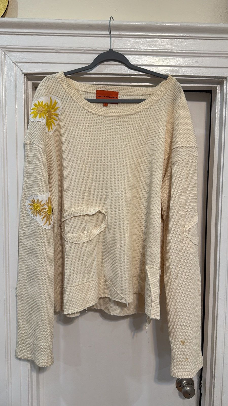Decides War Who Decides War Sunflower Sweatshirt Pullover T-Shirts, Hoodie | PodTeesHub.com