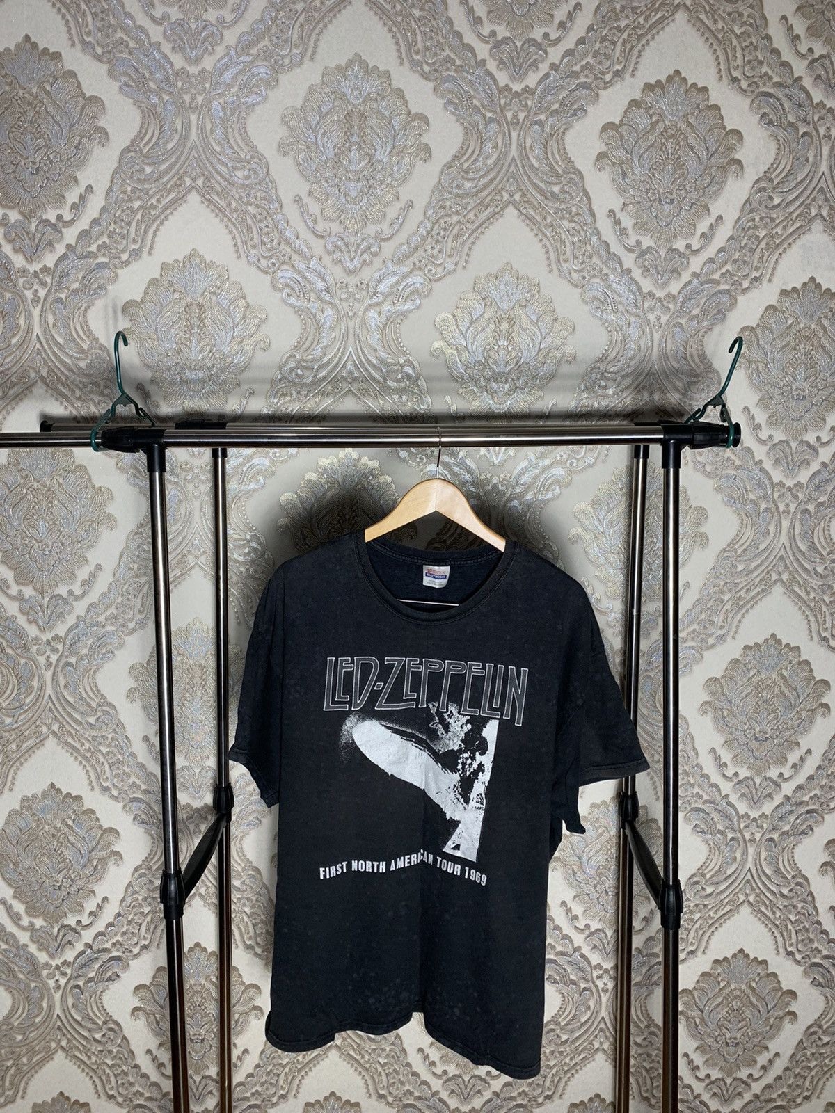 Led Zeppelin X Vintage Led Zeppelin 2006 Vintage Rock Band T Shirt Y2k Drill 90s Hoodie, Sweatshirt | PodTeesHub.com