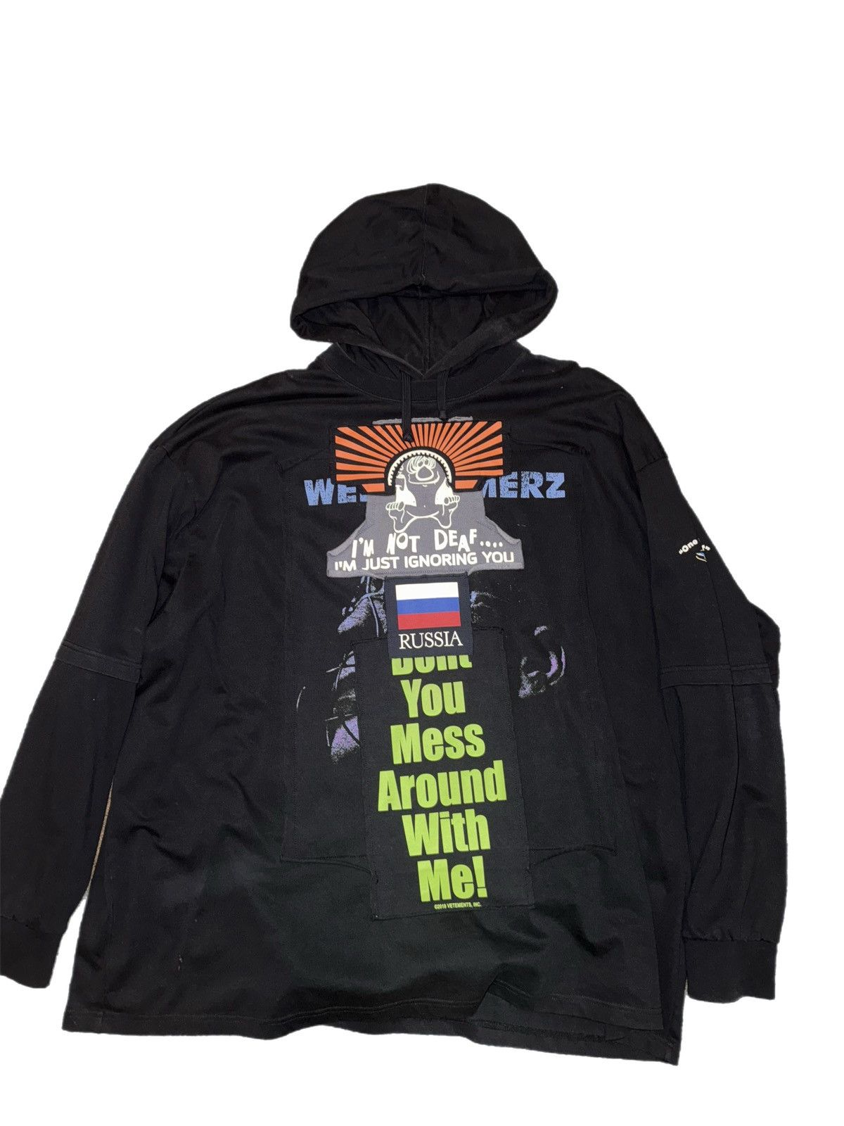 Vetements Ss19 Oversized Graphic Hoodie Black Russia Print T-Shirts, Sweatshirt | PodTeesHub.com