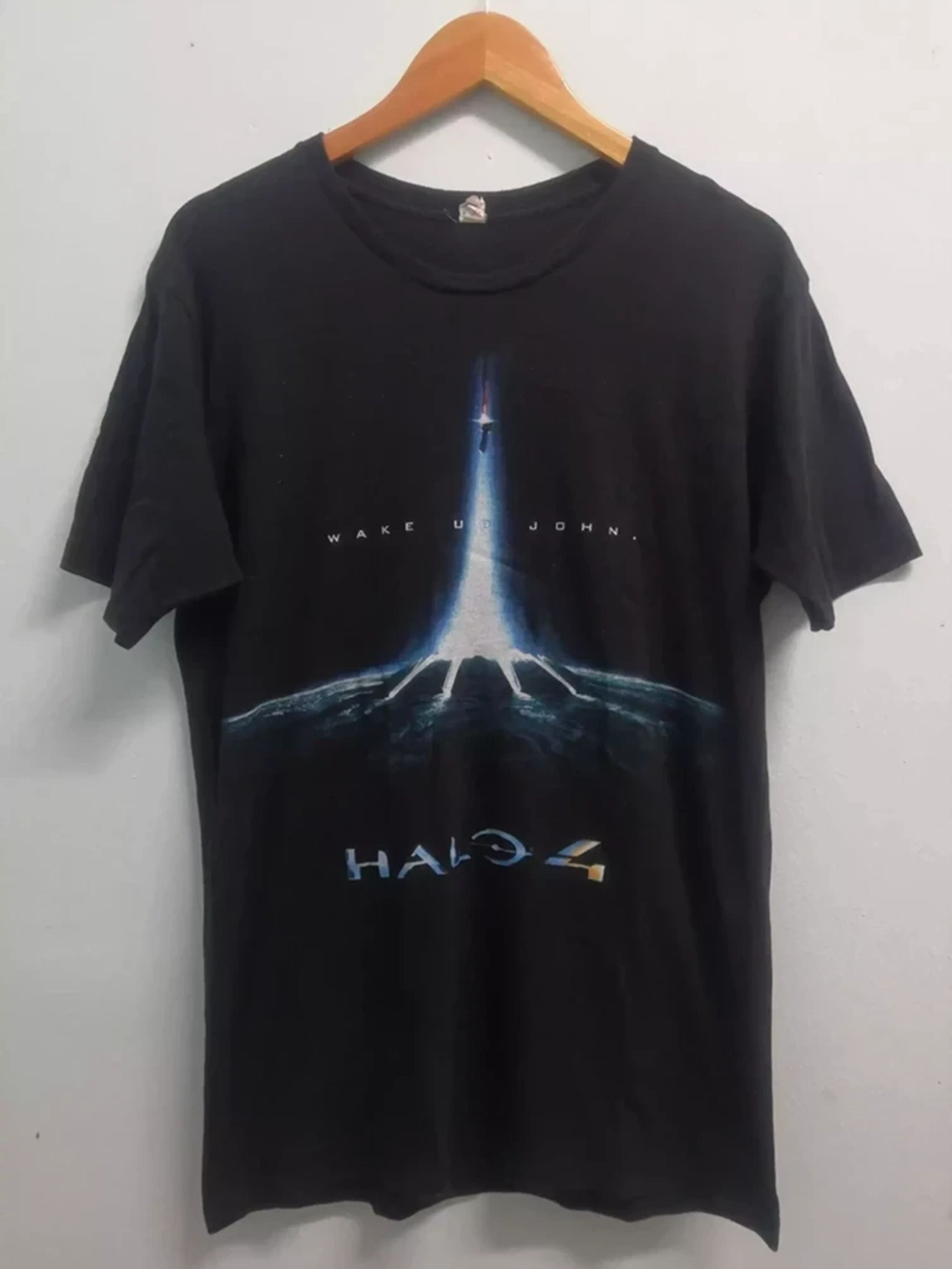 Halo 4 Video Game Wake Up John Streetwear Game T-Shirts, Hoodie, Sweatshirt