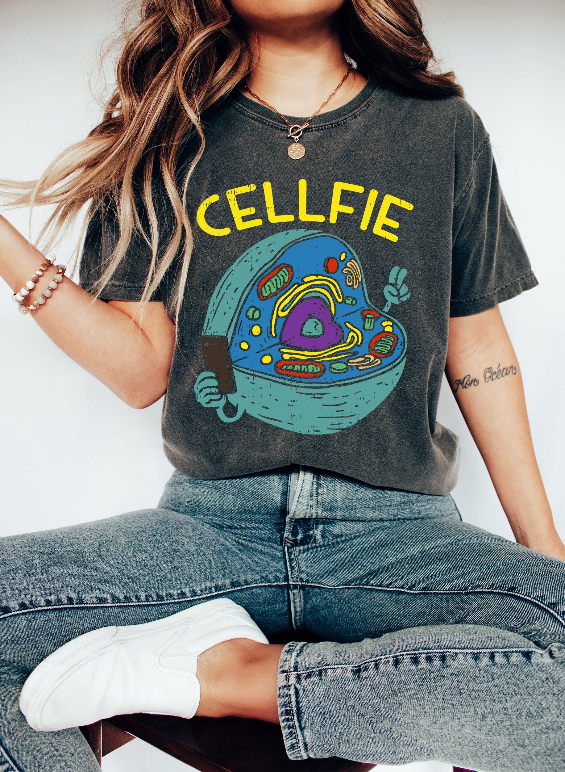 Cellfie Funny Science Teacher T-Shirt Hoodie, Sweatshirt | PodTeesHub.com