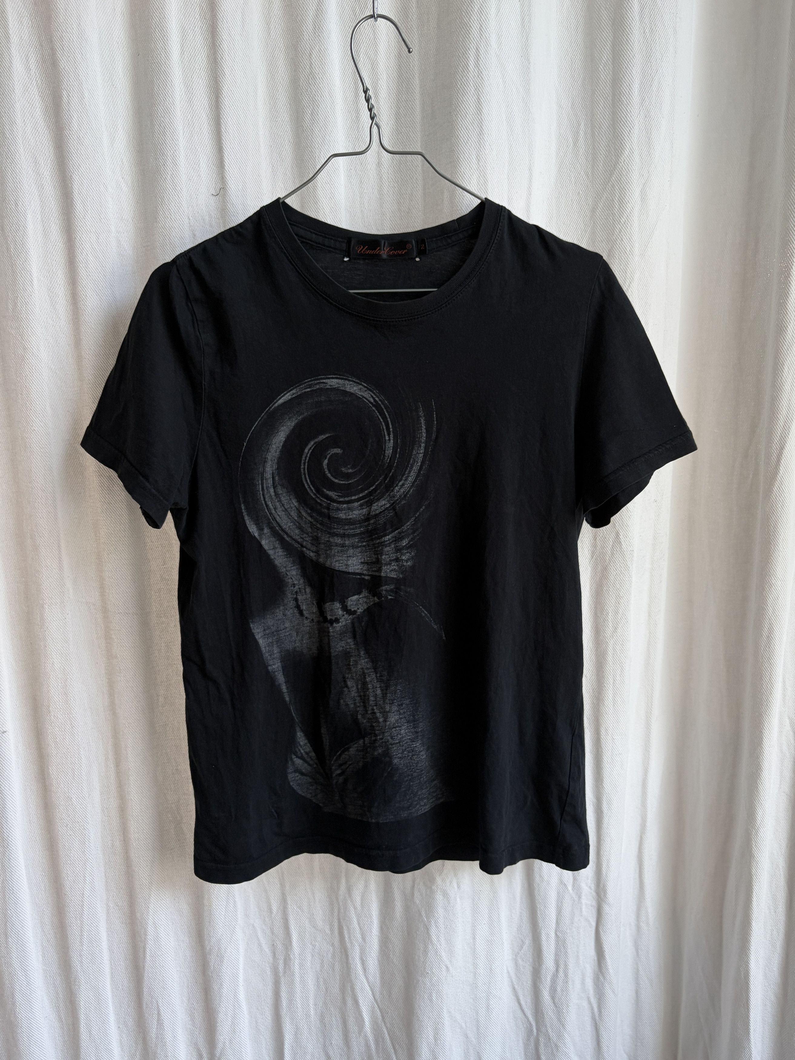 Undercover Ss06 Guruguru Swirl Portrait T Shirt Hoodie, Sweatshirt | PodTeesHub.com