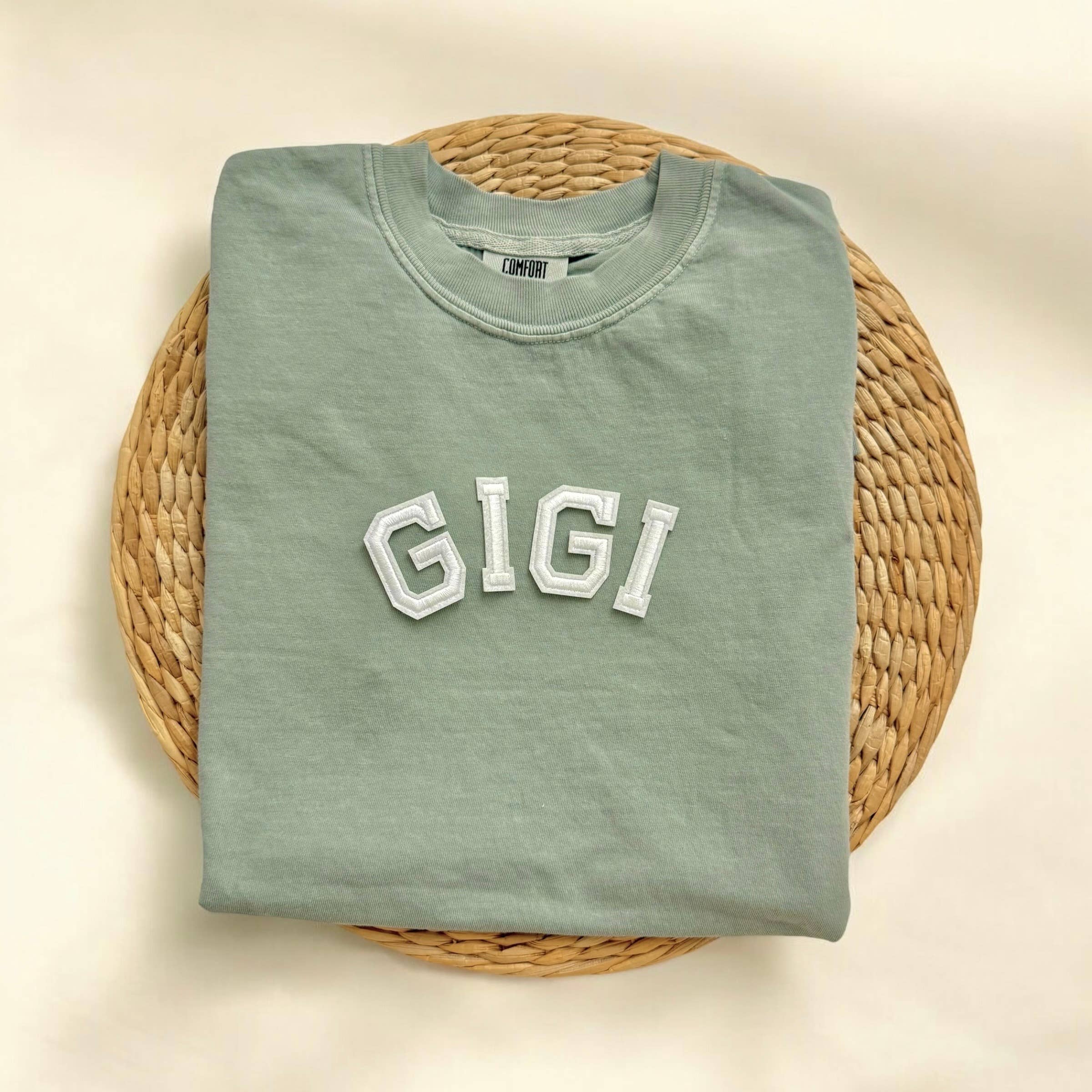 Comfort Colors Gigi Shirt, Personalized Gift For Grandma Hoodie, Sweatshirt | PodTeesHub.com