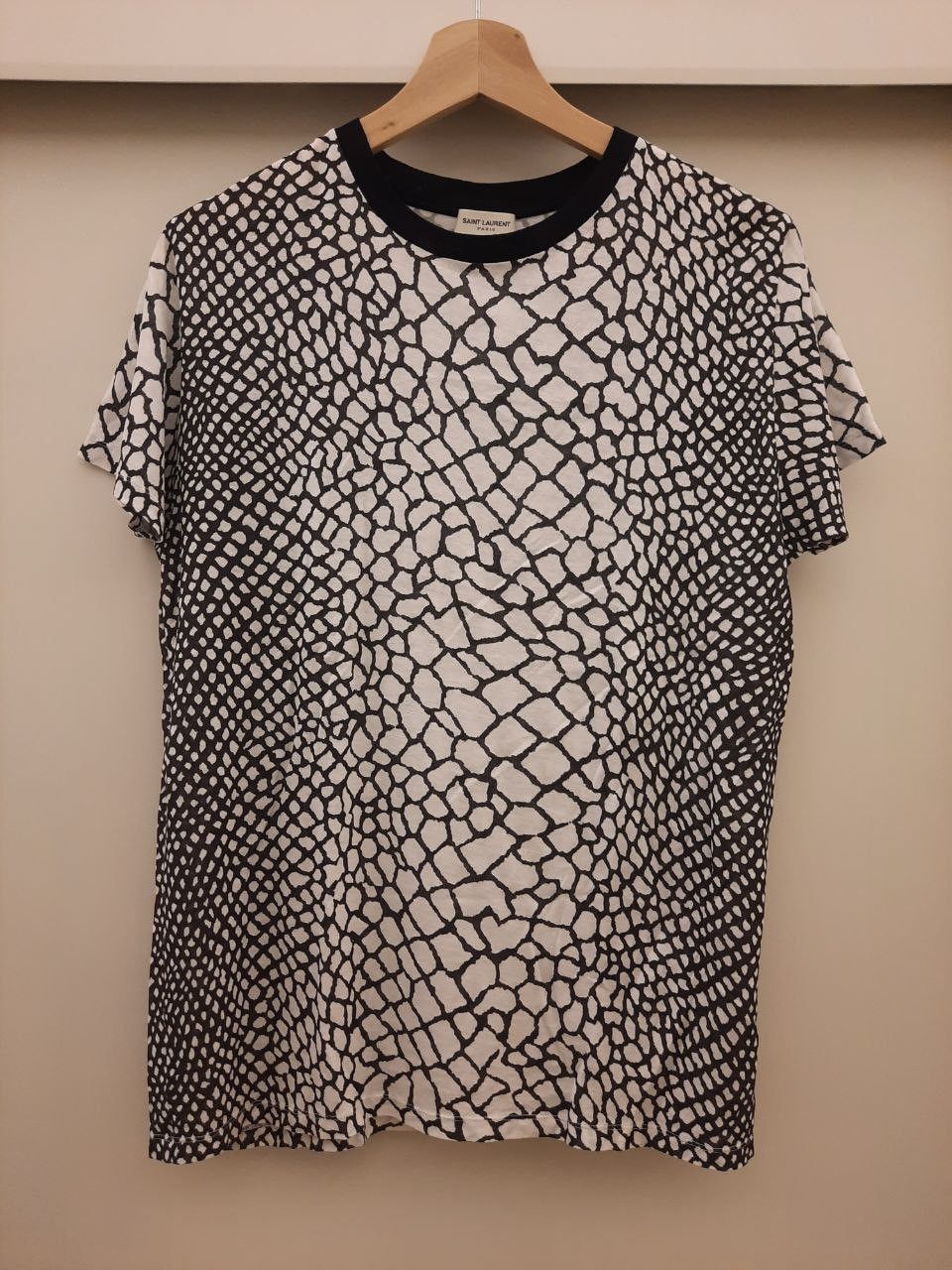 Saint Laurent Paris Crocodile Print Tee Hoodie, Sweatshirt | PodTeesHub.com