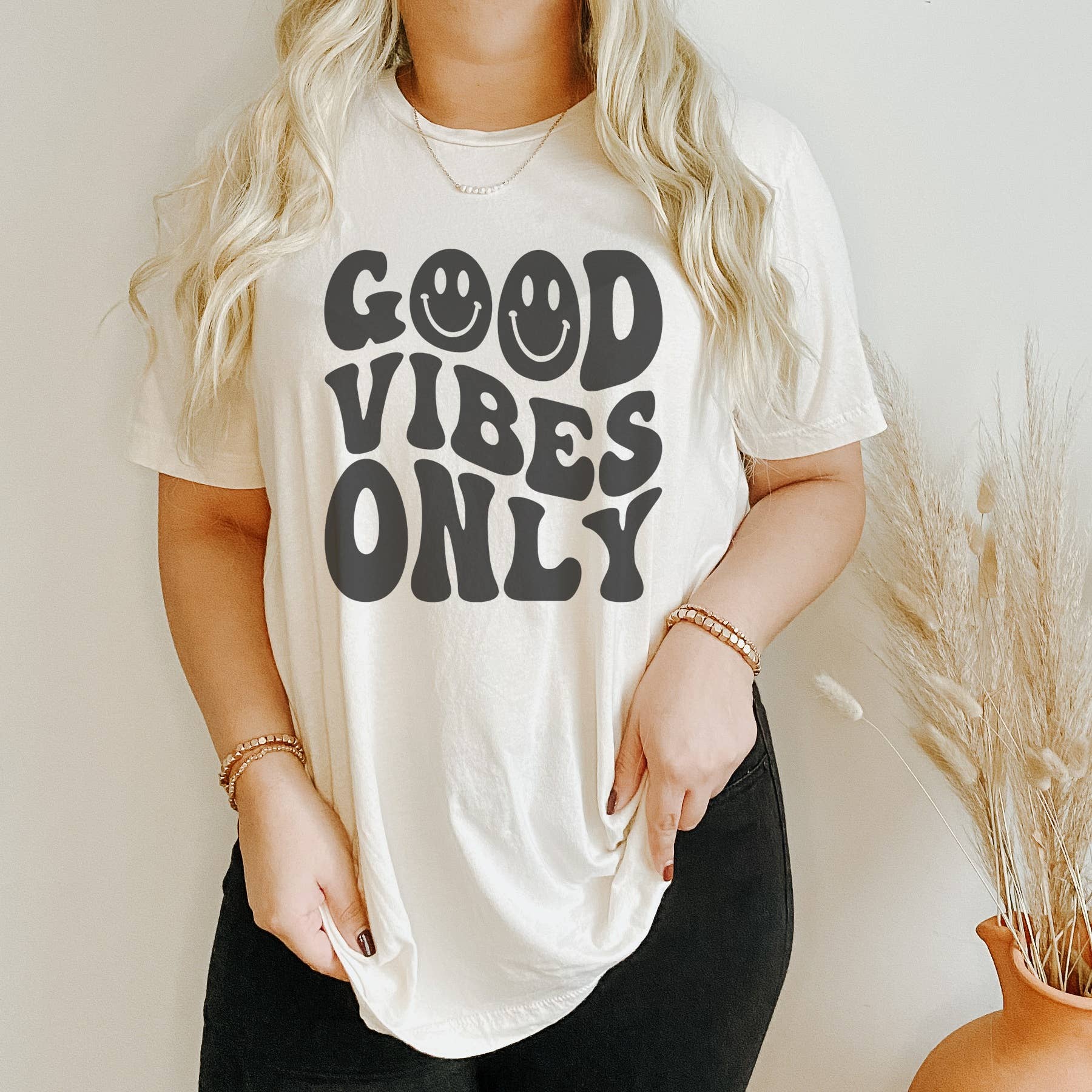 Good Vibes Only Happy Face Tee | Retro Shirt Hoodie, Sweatshirt | PodTeesHub.com