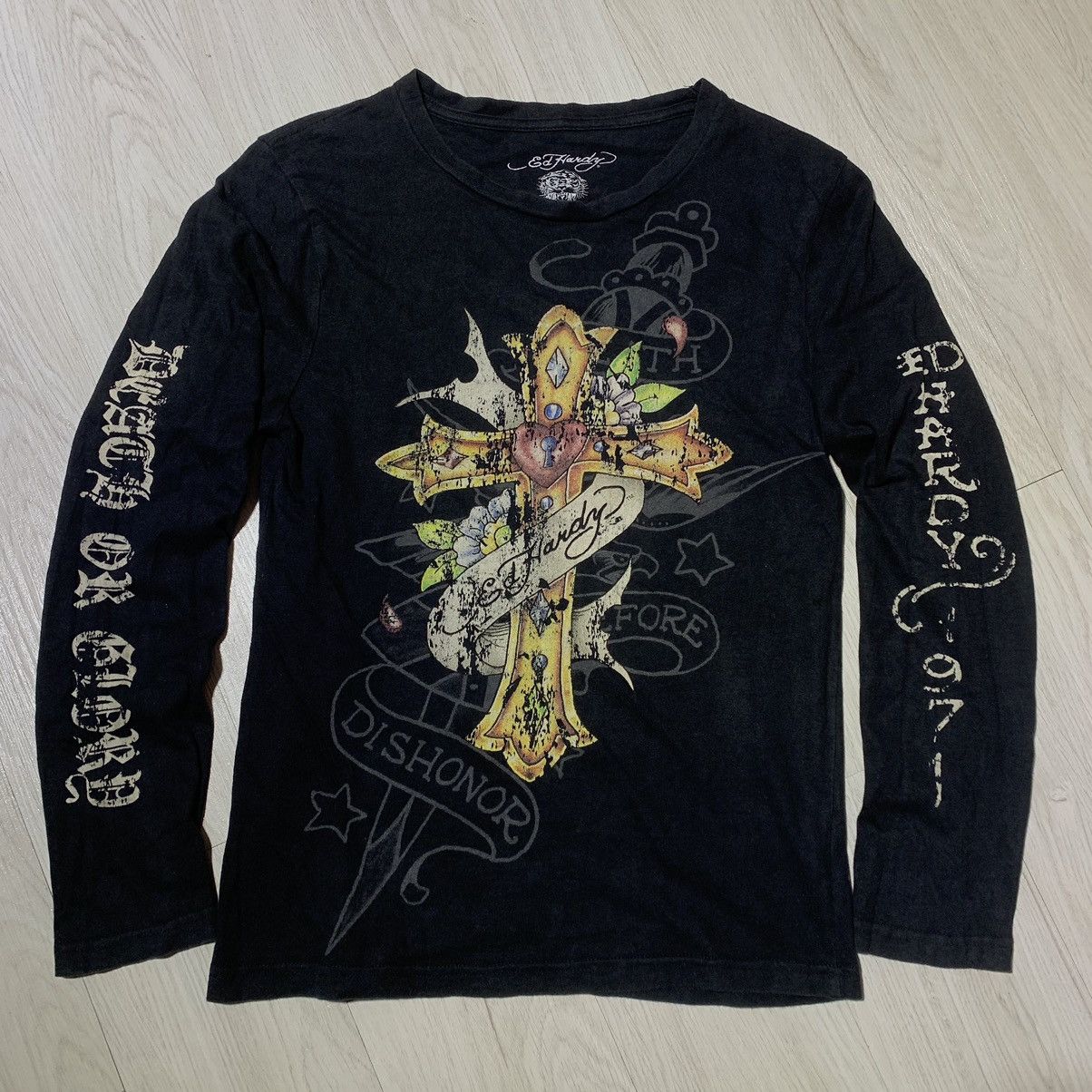 Hardy Ed Hardy Janet Longsleeve T-Shirts, Hoodie, Sweatshirt | PodTeesHub.com