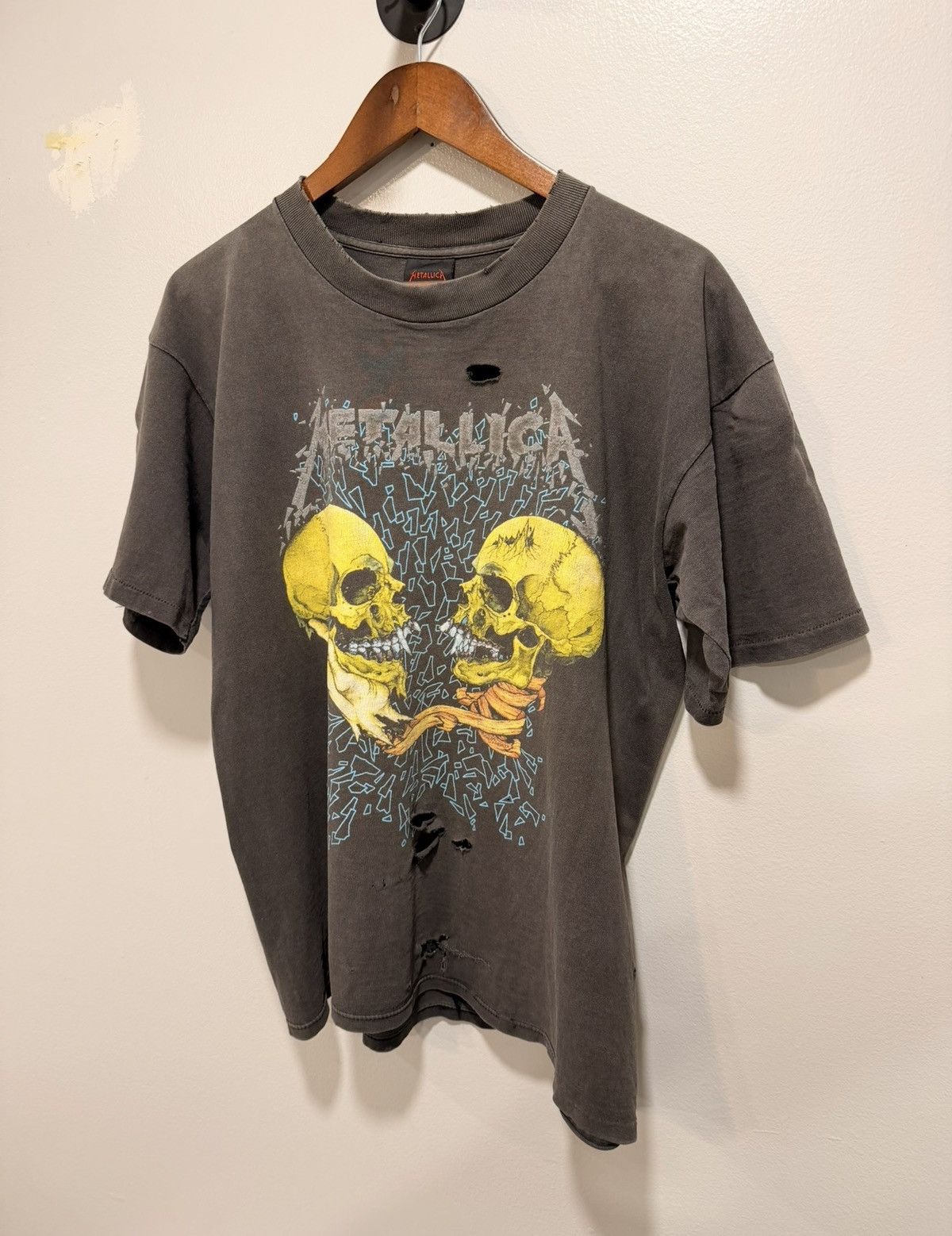 Band Tees Vintage Thrashed And Faded Pushhead Metallica 90s Tshirt Hoodie, Sweatshirt | PodTeesHub.com