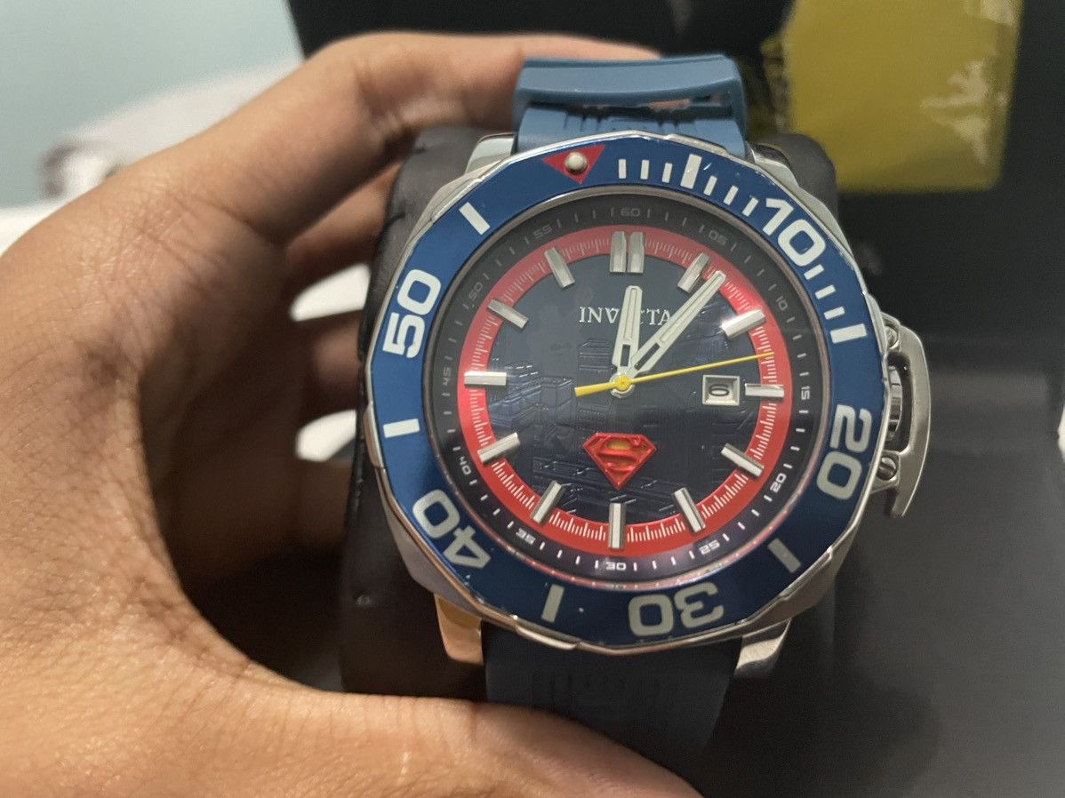 Invicta Dc Superman Limited Edition Watch T-Shirts, Hoodie, Sweatshirt | PodTeesHub.com